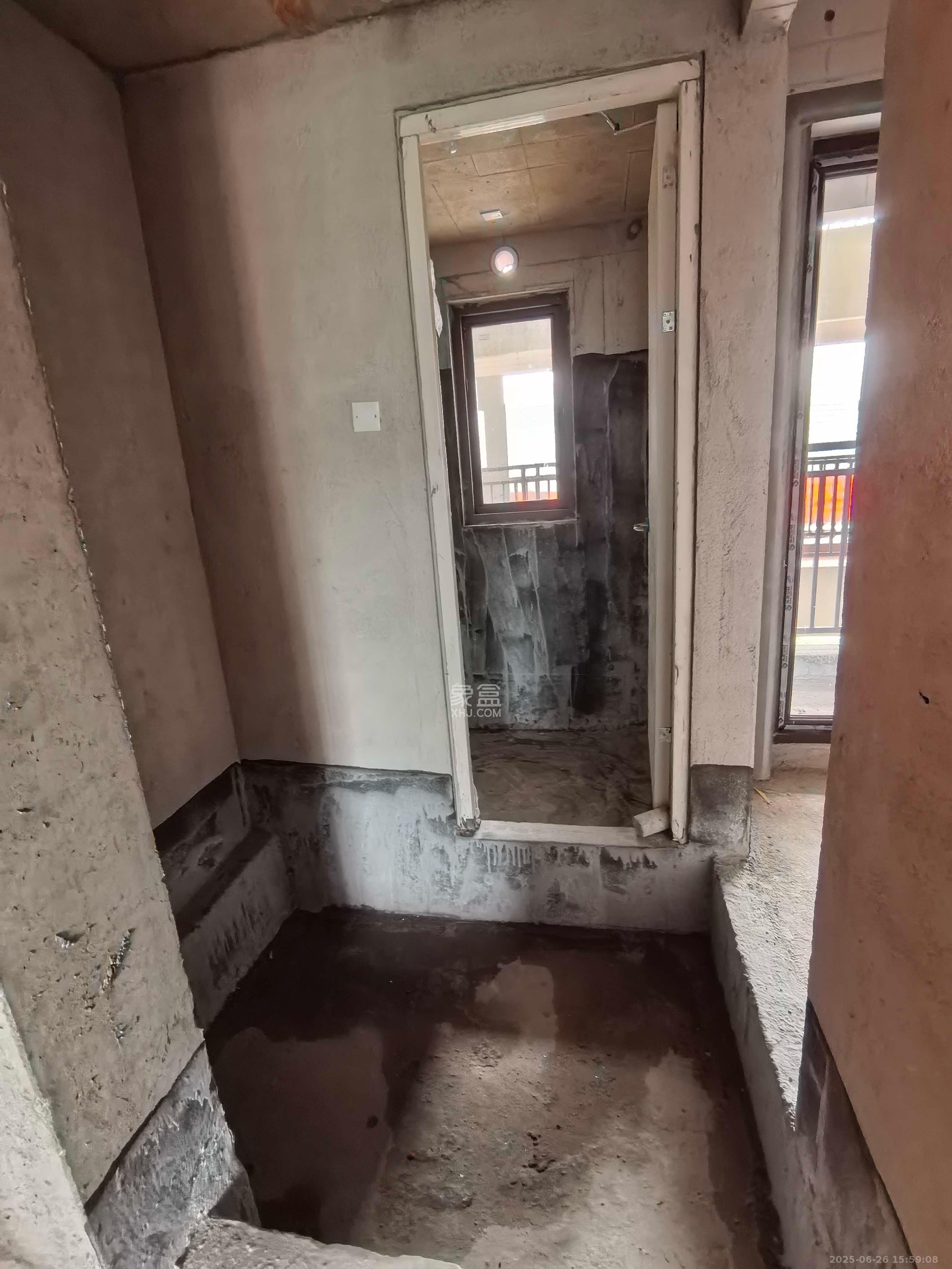 兴进珺府  4室2厅2卫    1200.0元/月 兴进珺府  4室2厅2卫    1200.0元/月室内图