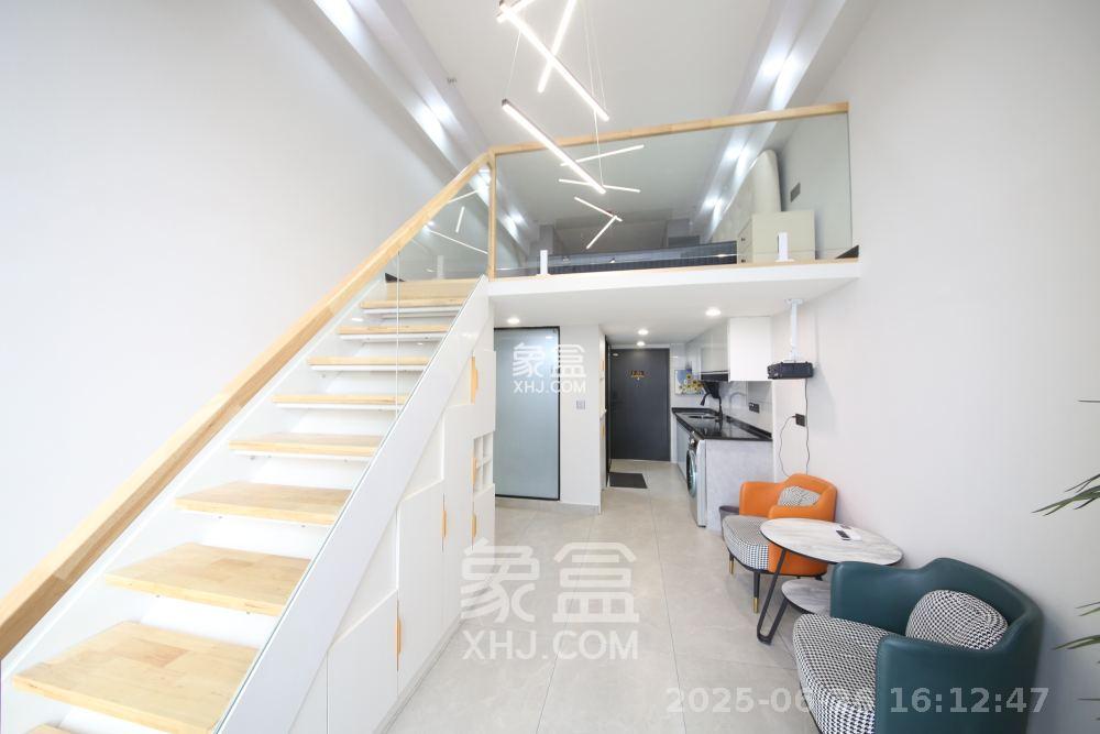 敬天广场  2室1厅1卫   2300.00元/月室内图