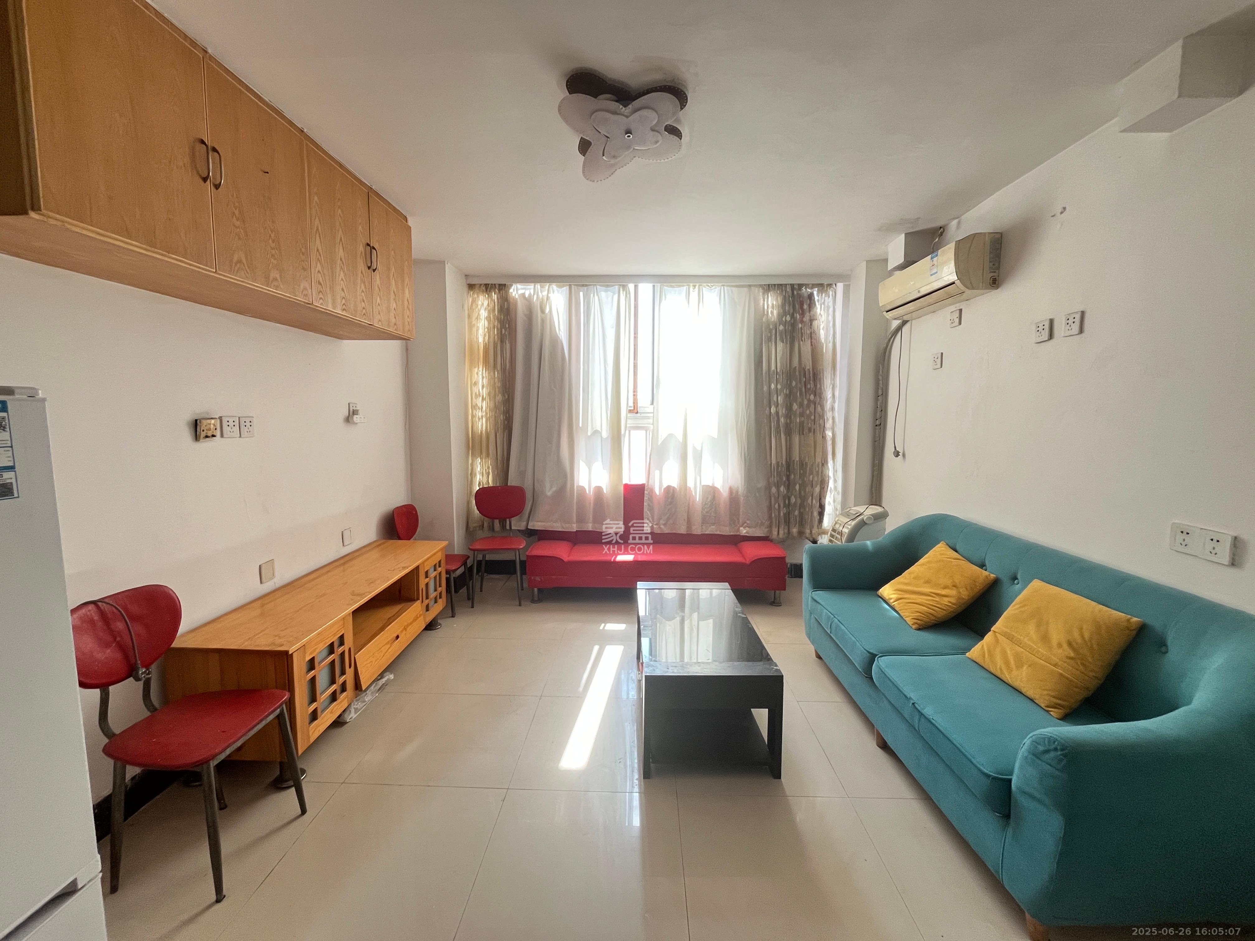 他城(天鸿时代公寓) 2室1厅1卫 1200.0元/月 他城(天鸿时代公寓) 2室1厅1卫 1200.0元/月室内图