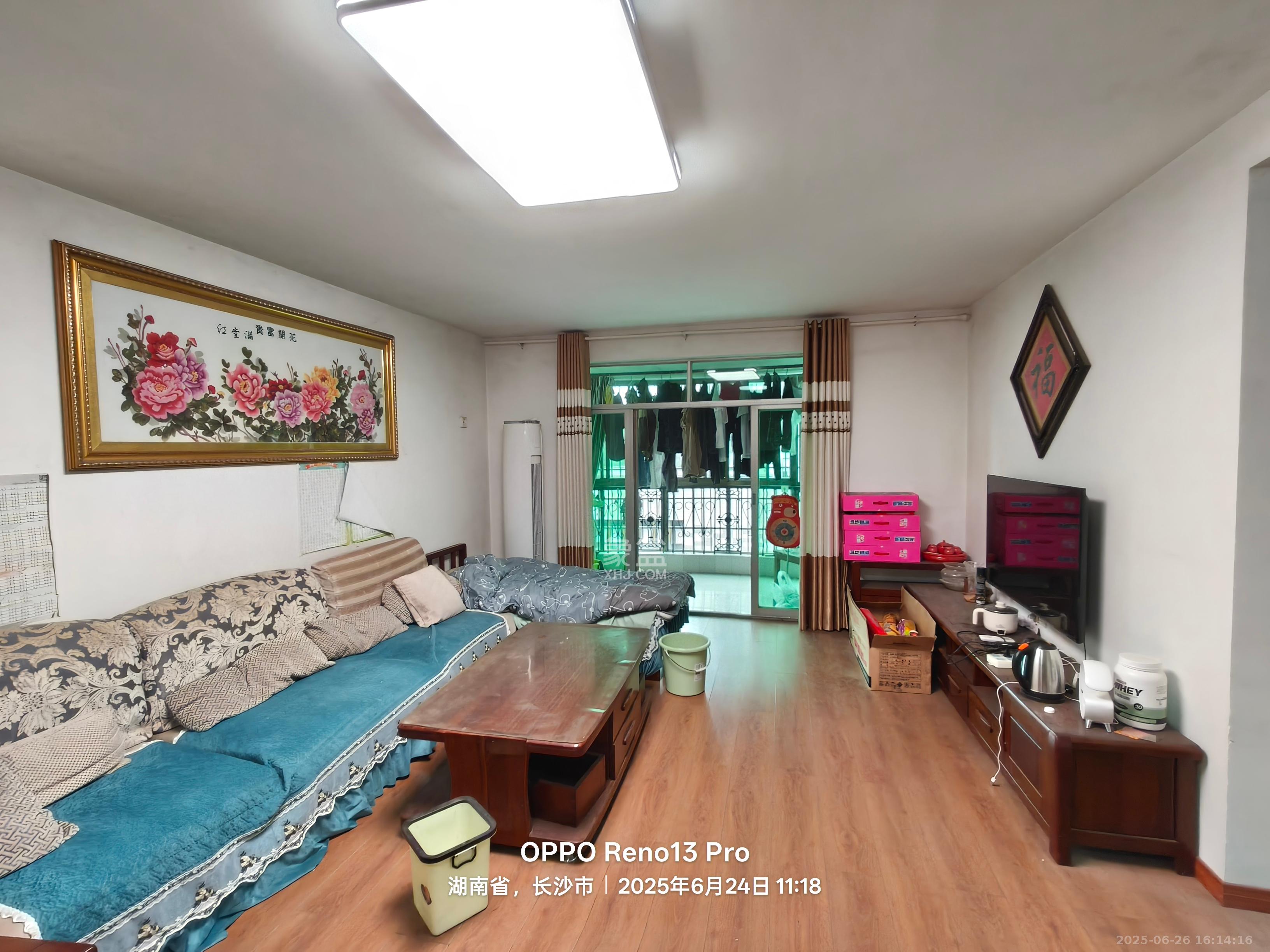 友谊小区公寓楼 3室2厅2卫 2500.0元/月 友谊小区公寓楼 3室2厅2卫 2500.0元/月室内图