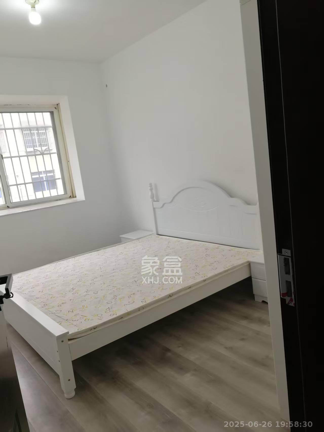 鑫邮小区 3室2厅2卫 1450.0元/月 鑫邮小区 3室2厅2卫 1450.0元/月室内图