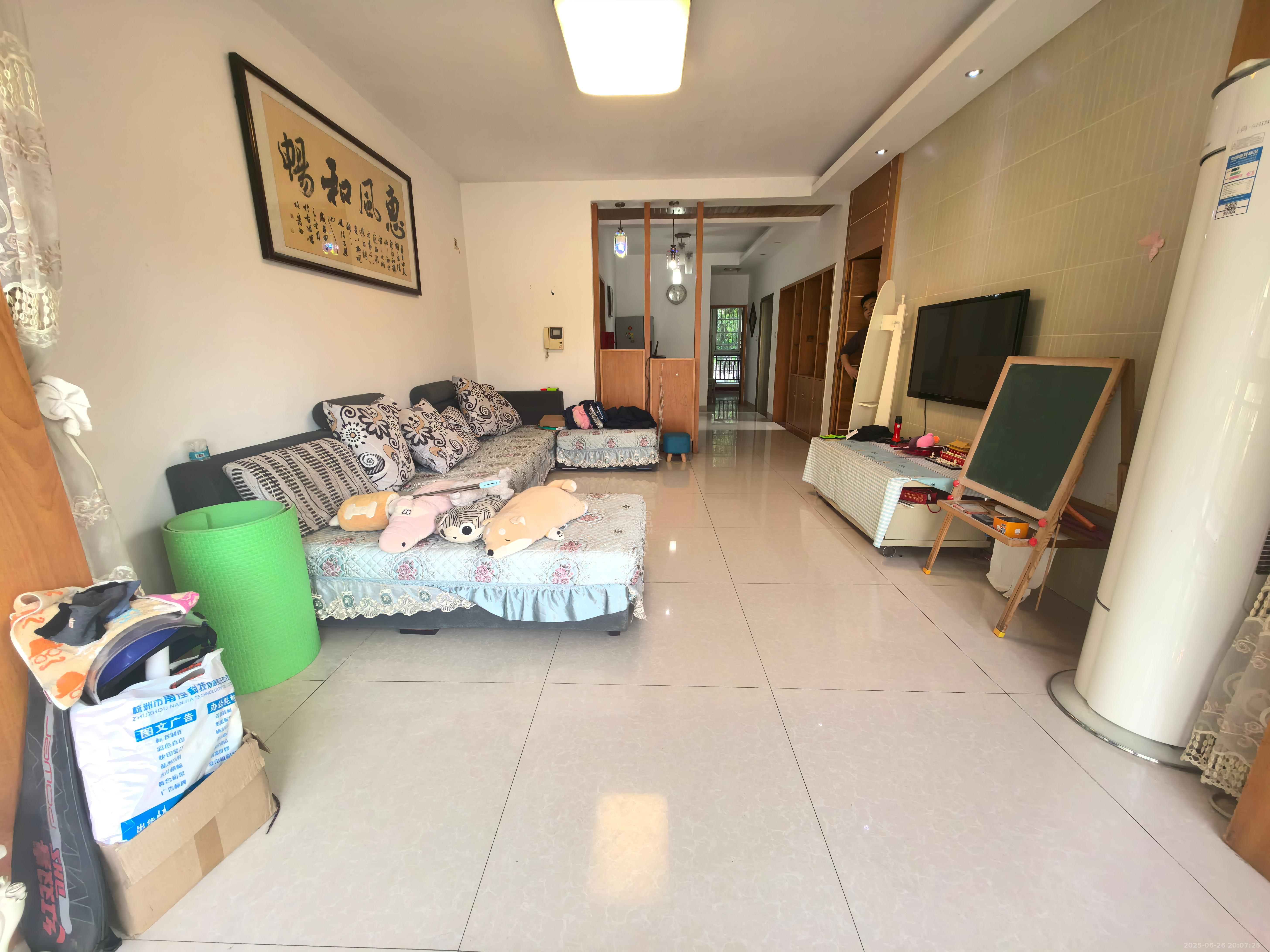 莱茵小镇  2室1厅1卫   1200.00元/月室内图