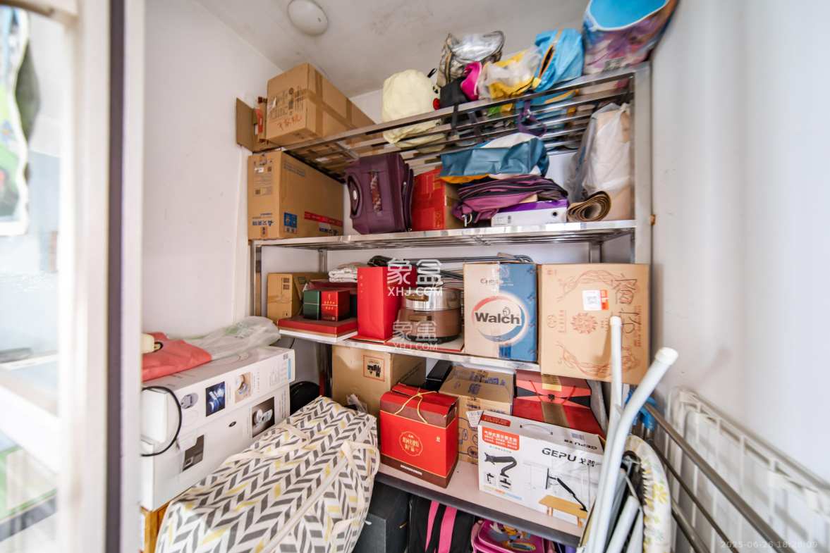 阳光100一期、四五期  4室2厅2卫    103.8万 阳光100一期、四五期  4室2厅2卫    103.8万其他