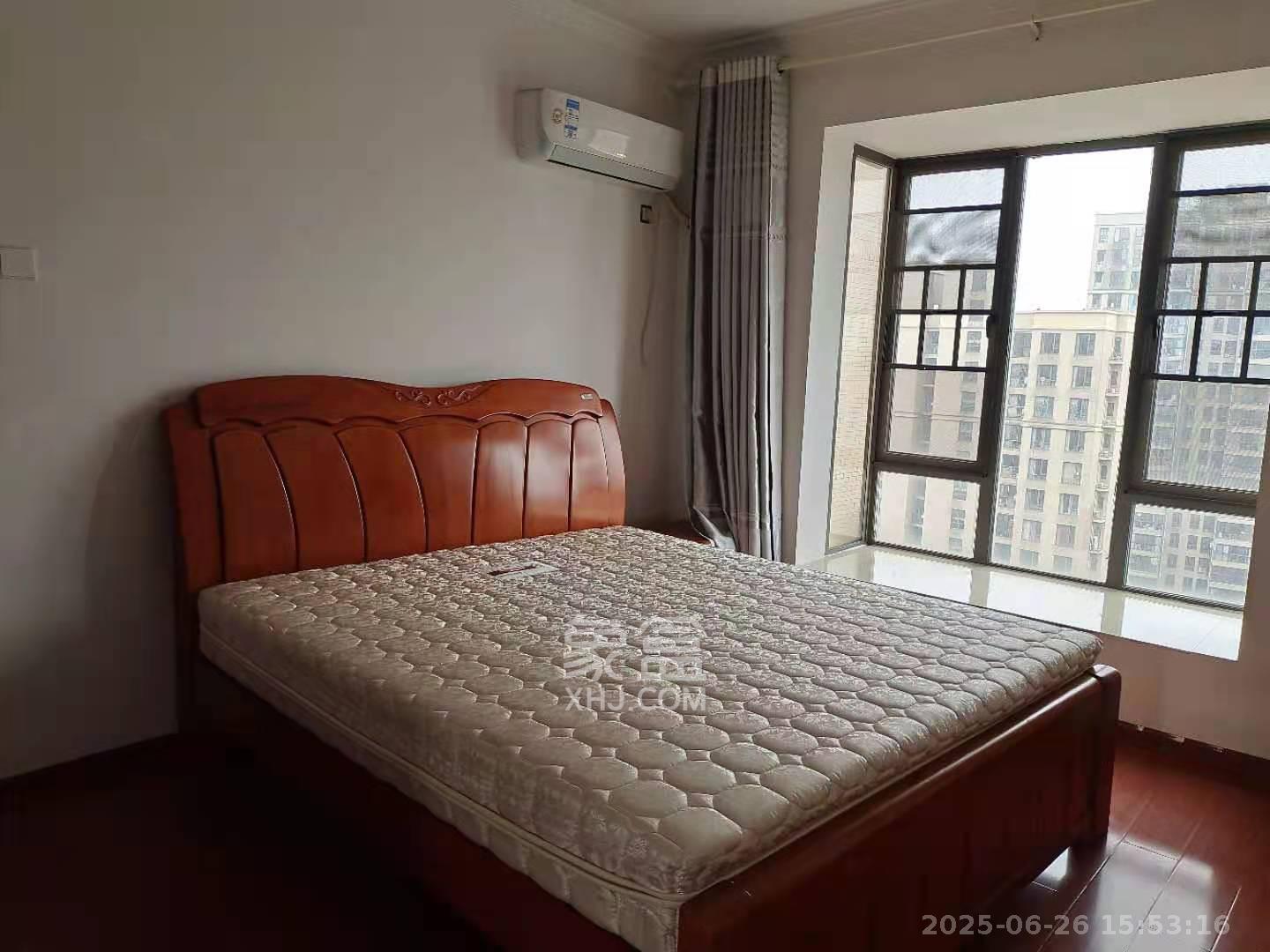 鑫远御文台一期 4室2厅2卫 2800.0元/月 鑫远御文台一期 4室2厅2卫 2800.0元/月室内图