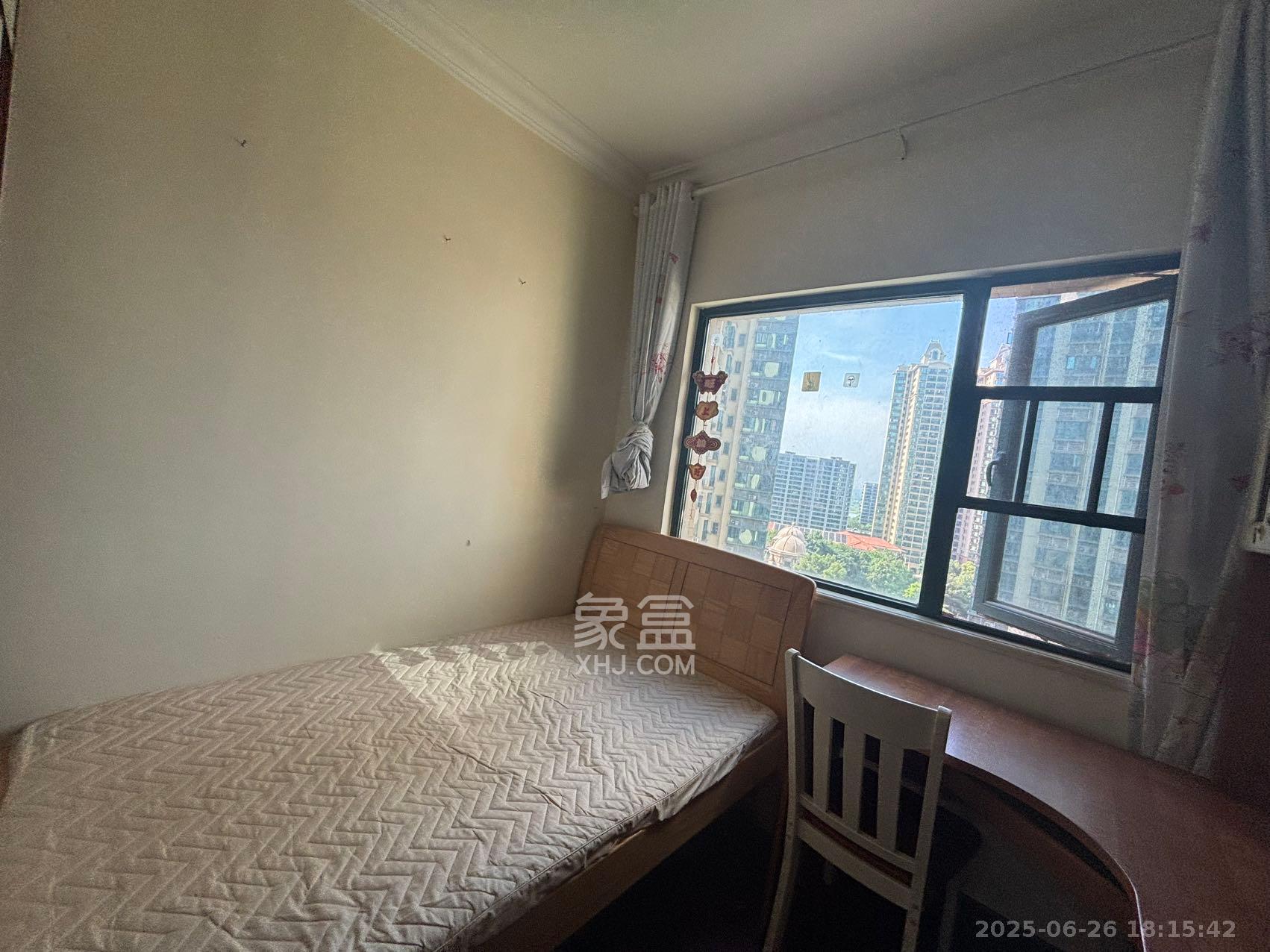恒大翡翠华庭  3室2厅2卫    2300.0元/月室内图