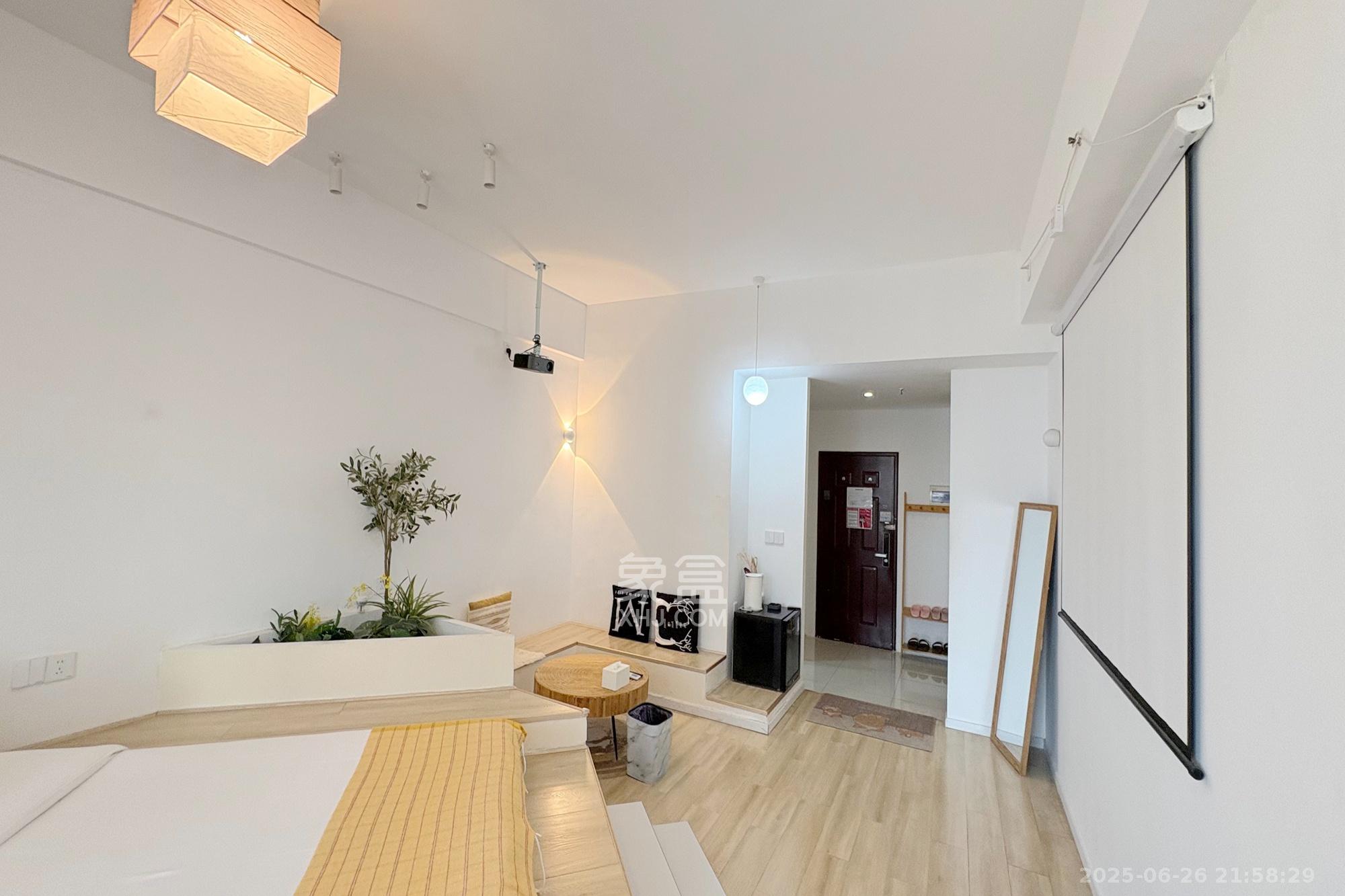 YO领域(领御大厦)  1室1厅1卫    36.0万 YO领域(领御大厦)  1室1厅1卫    36.0万卧室