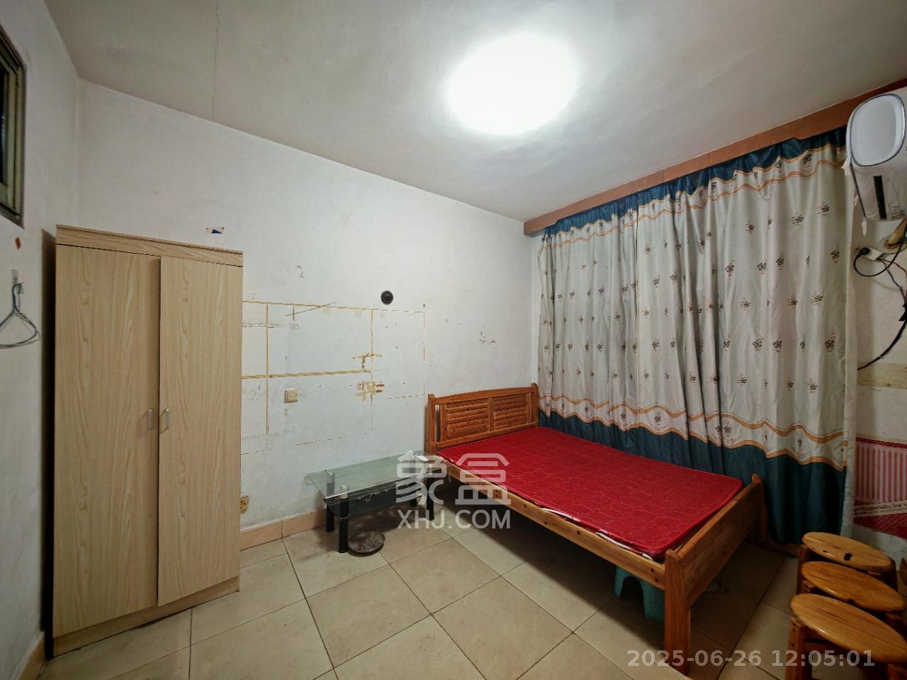 沁园经贸小区 2室2厅1卫 1300.0元/月 沁园经贸小区 2室2厅1卫 1300.0元/月室内图