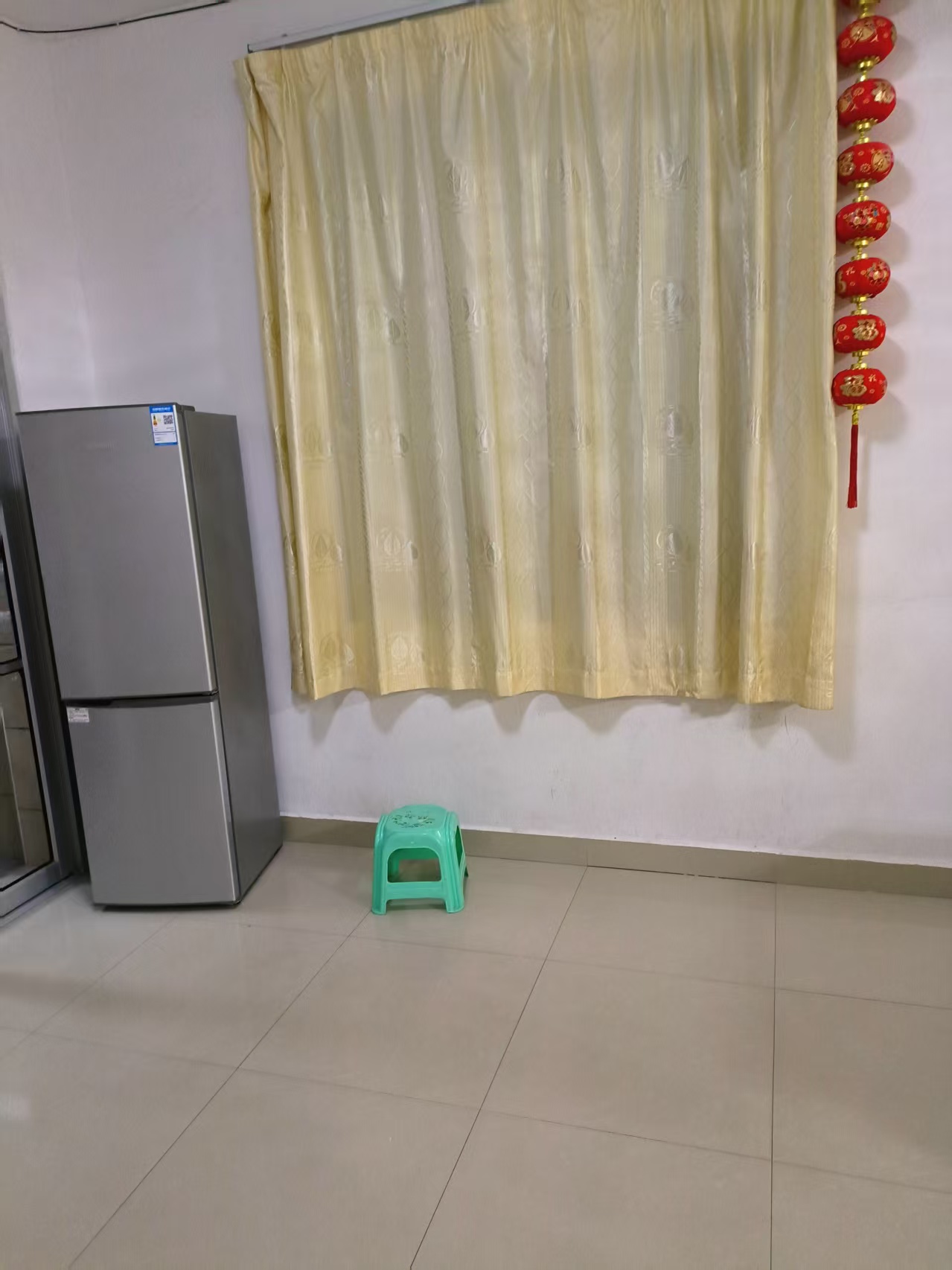 互助小区  2室1厅1卫   1100.00元/月室内图