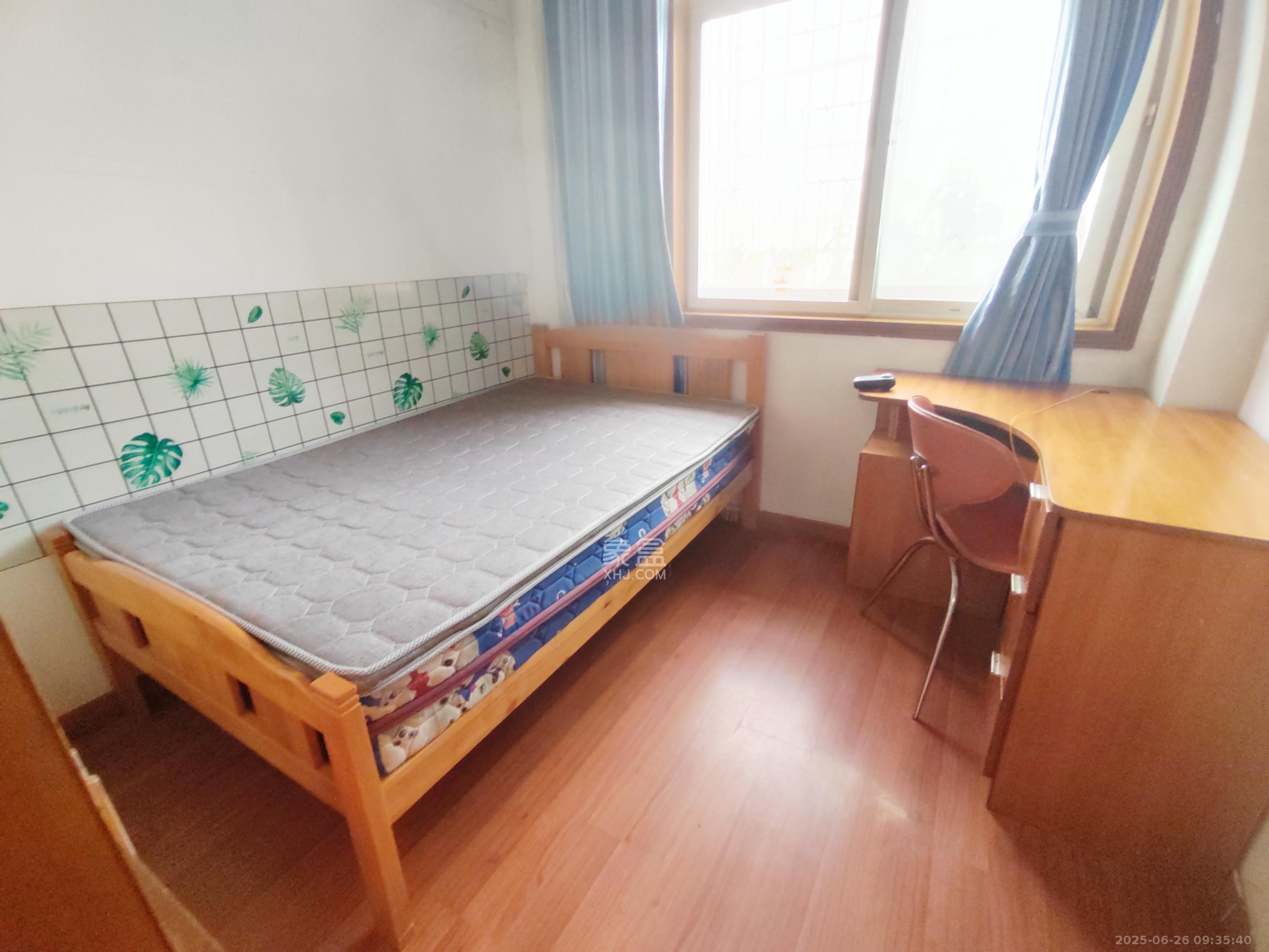 阳光新城  2室1厅1卫   1700.00元/月室内图