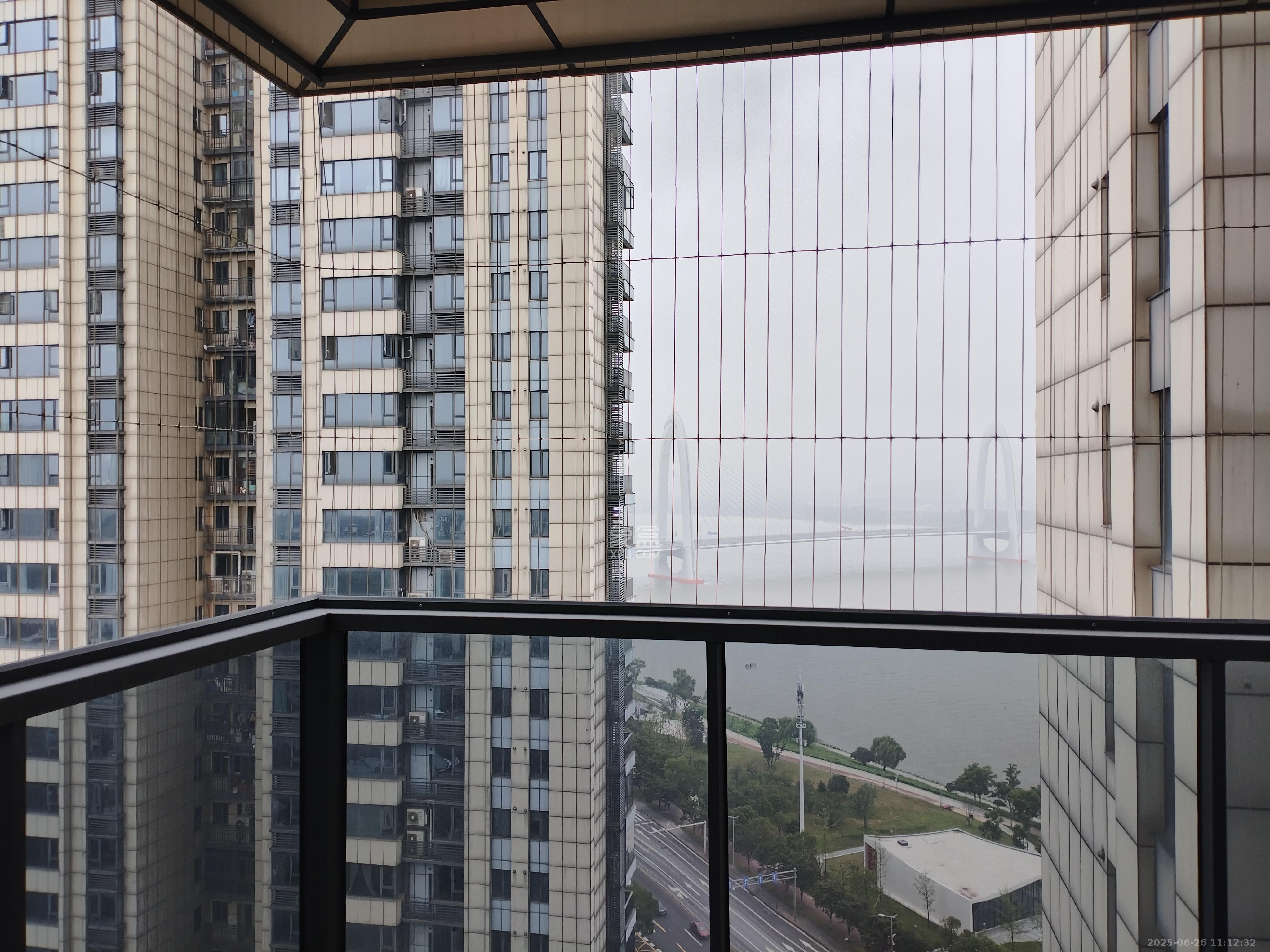 湘江壹号一二三期(创远湘江壹号) 4室2厅3卫 5500.0元/月 湘江壹号一二三期(创远湘江壹号) 4室2厅3卫 5500.0元/月室内图