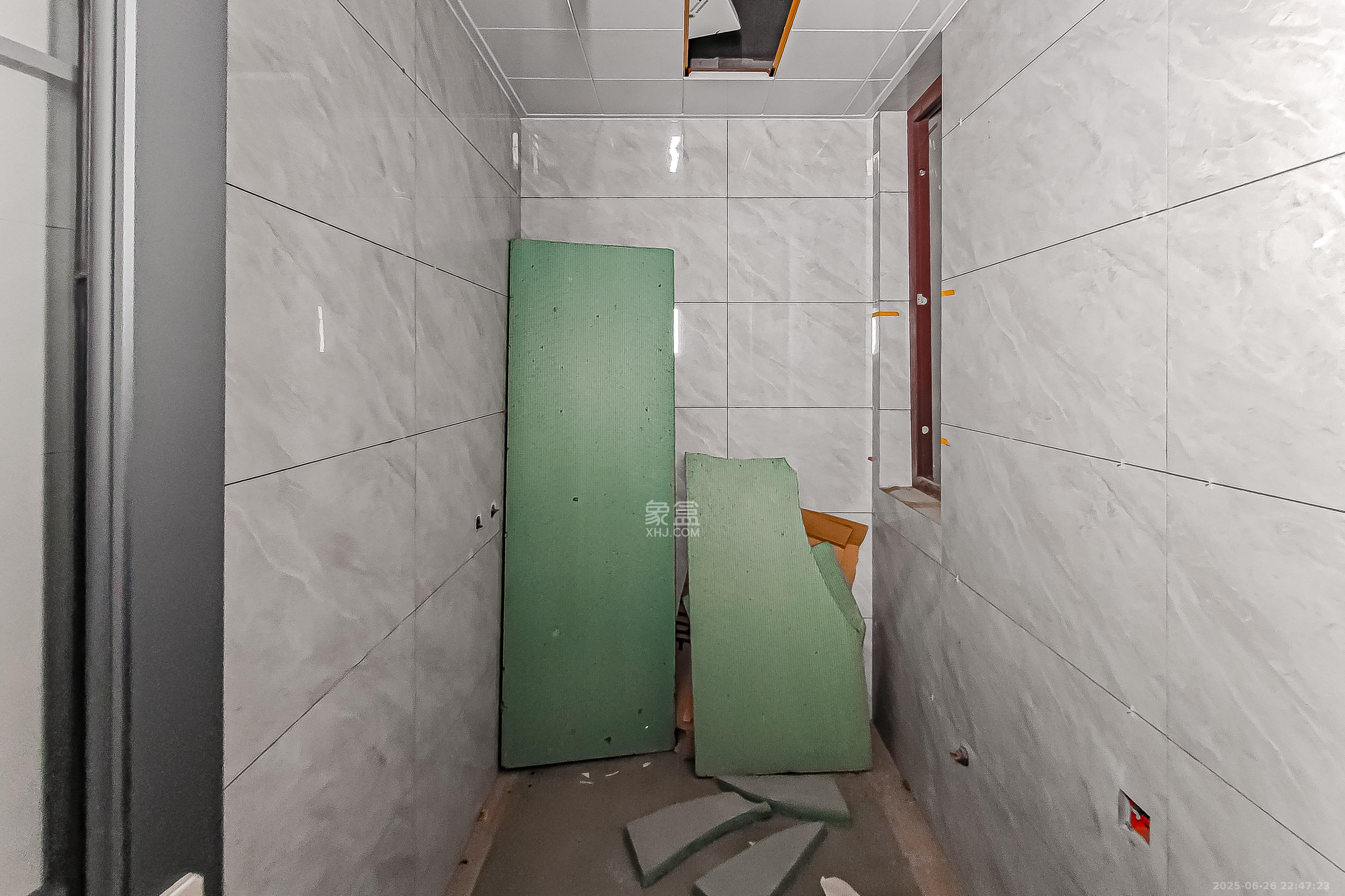 艺源颂雅小区(719街区)  4室2厅2卫    88.0万 艺源颂雅小区(719街区)  4室2厅2卫    88.0万卫生间