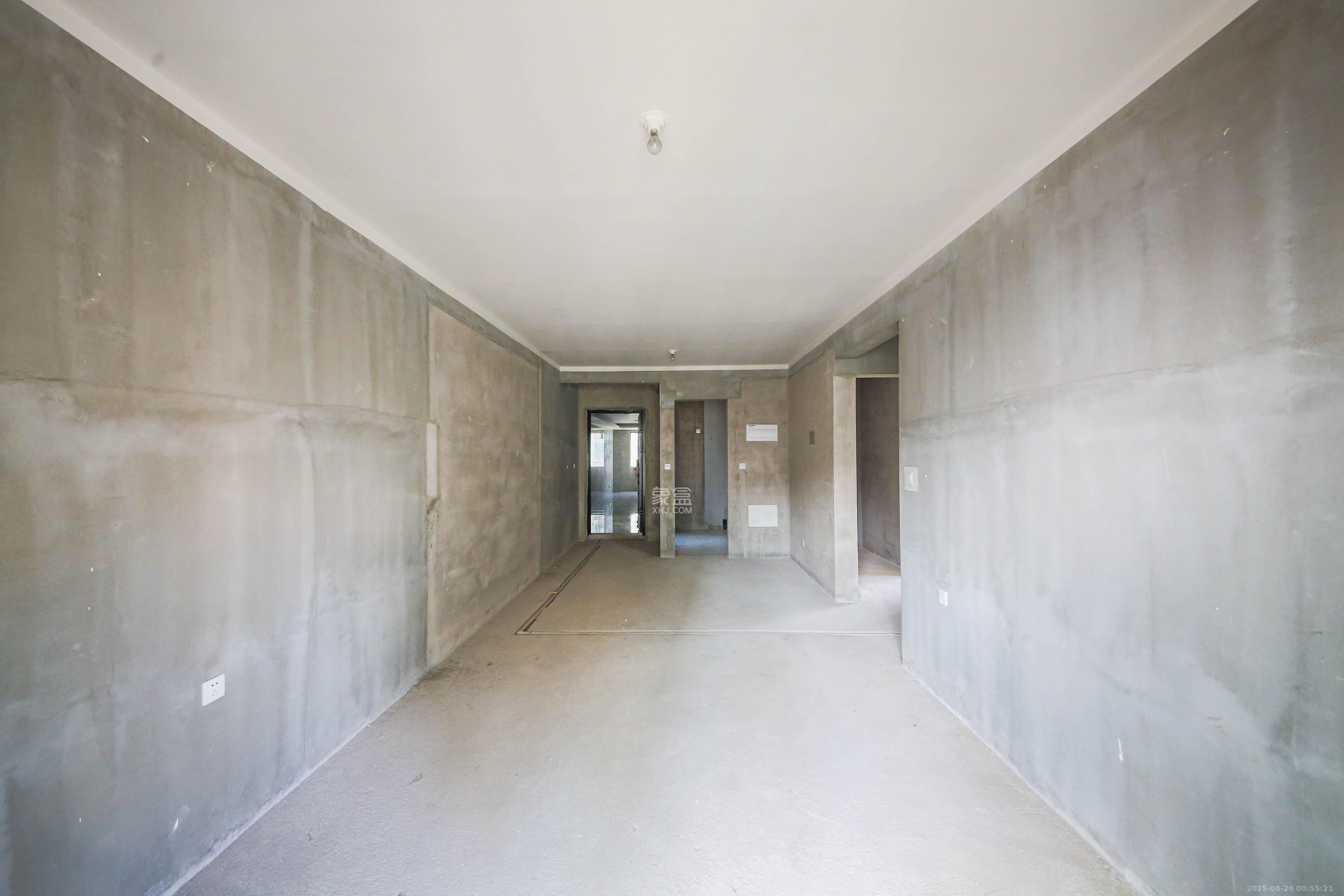 中建钰和城  2室2厅1卫   105.00万