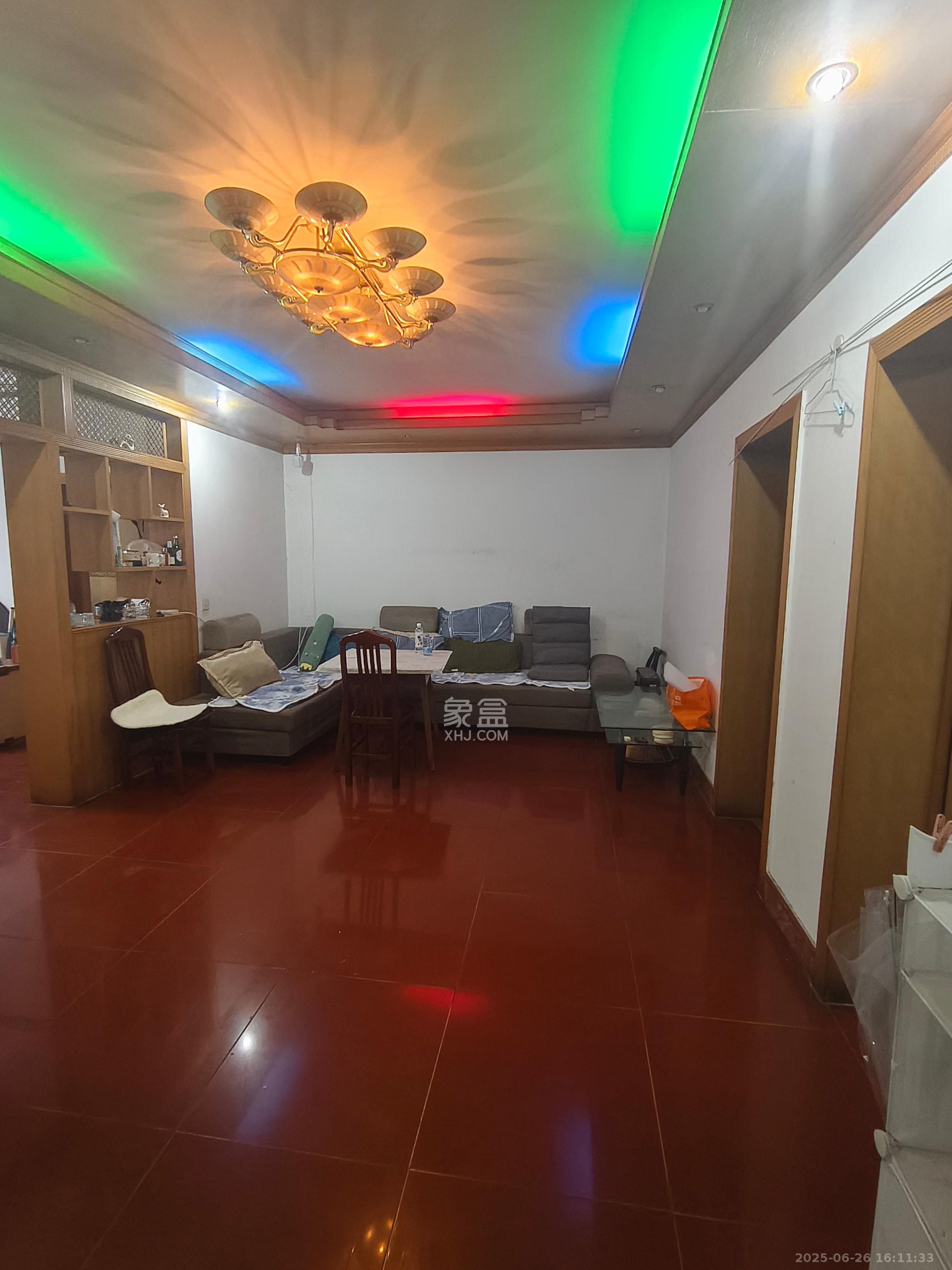 雅泰花园 2室2厅1卫 1800.0元/月 雅泰花园 2室2厅1卫 1800.0元/月室内图