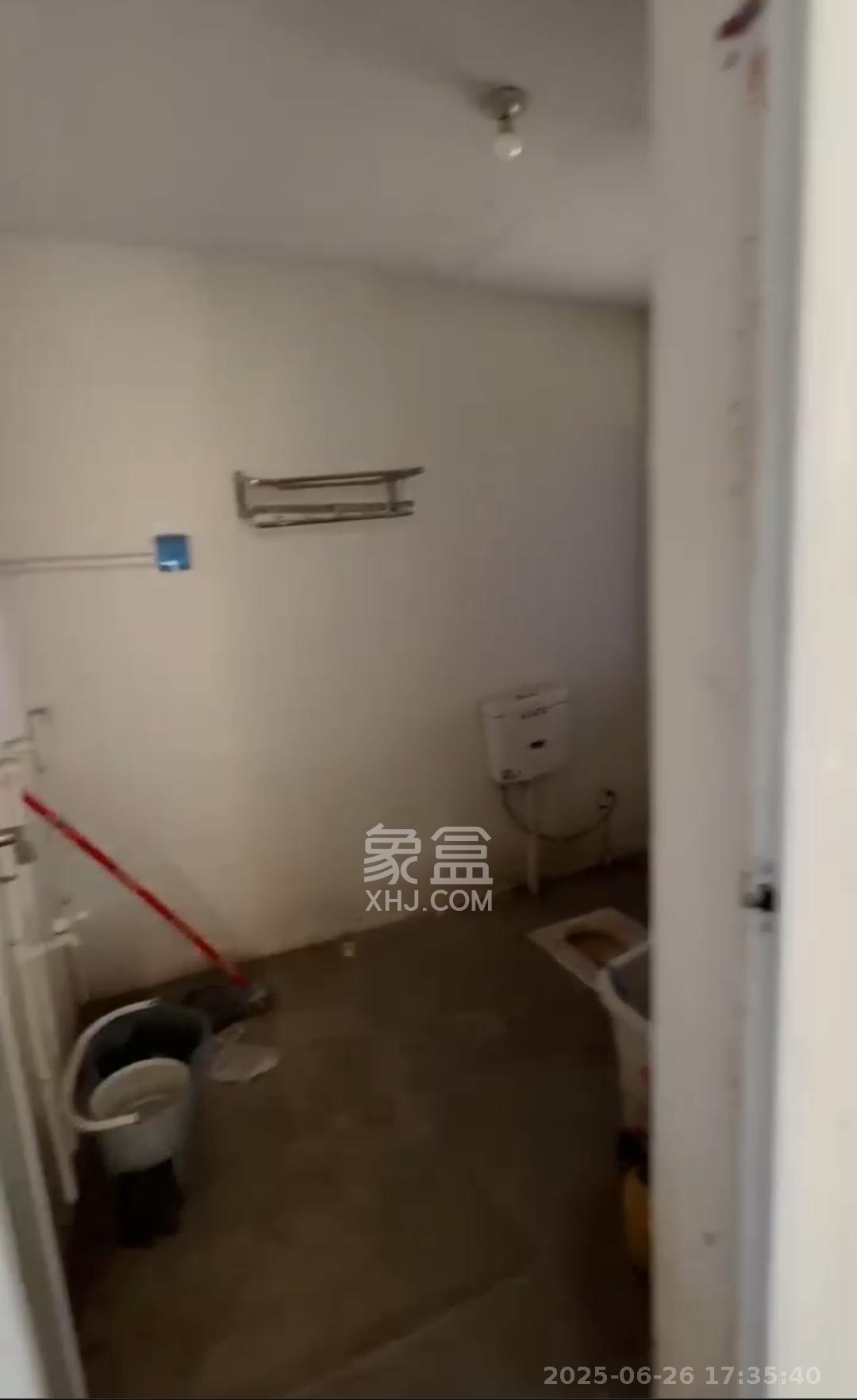 克拉美丽山庄(晟领国际)  2室1厅1卫    2500.0元/月 克拉美丽山庄(晟领国际)  2室1厅1卫    2500.0元/月室内图