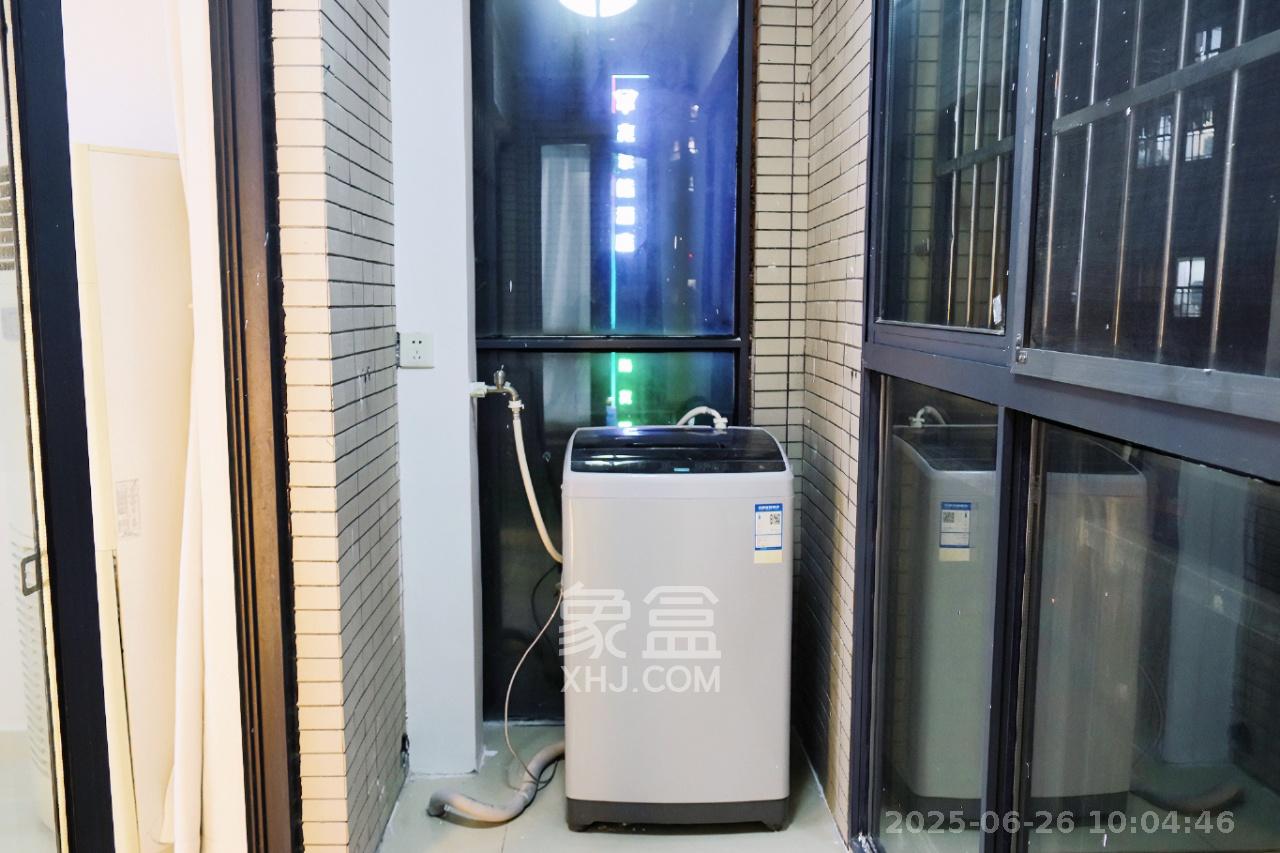 鸿基橄榄君庭  1室0厅0卫   2800.00元/月