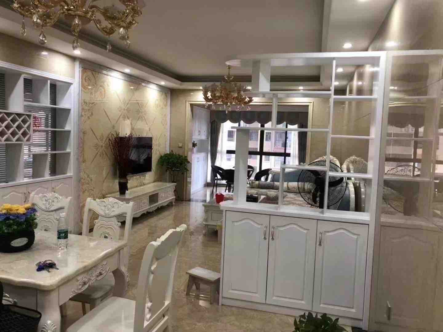 珠江愉景南苑(一、二、三、四期) 1室0厅0卫 2300.0元/月 珠江愉景南苑(一、二、三、四期) 1室0厅0卫 2300.0元/月室内图