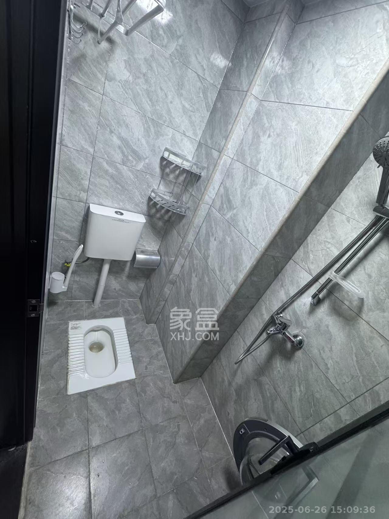 保利麓谷林语I区  1室0厅0卫   1600.00元/月室内图