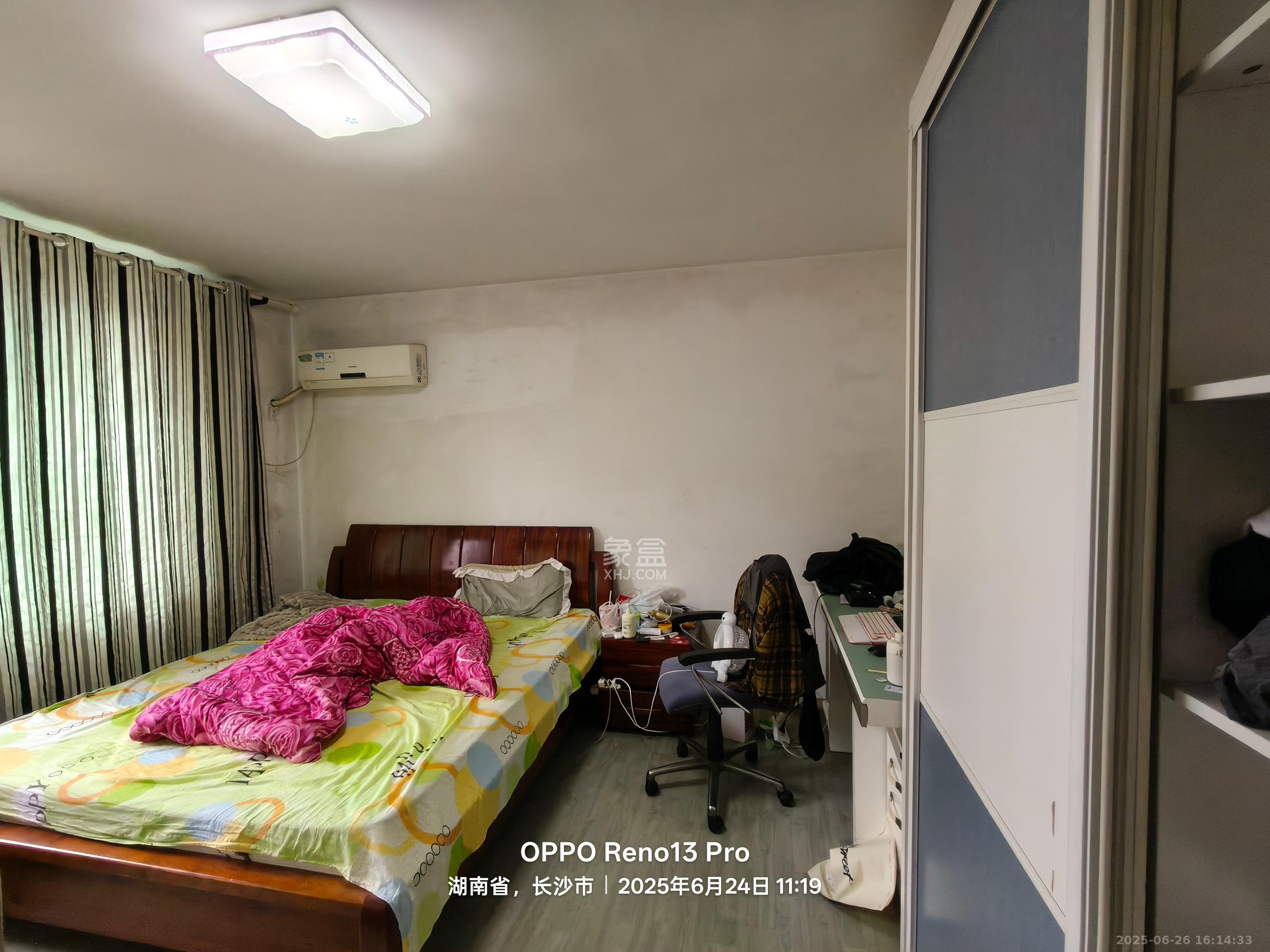 友谊小区公寓楼 3室2厅2卫 2500.0元/月 友谊小区公寓楼 3室2厅2卫 2500.0元/月室内图