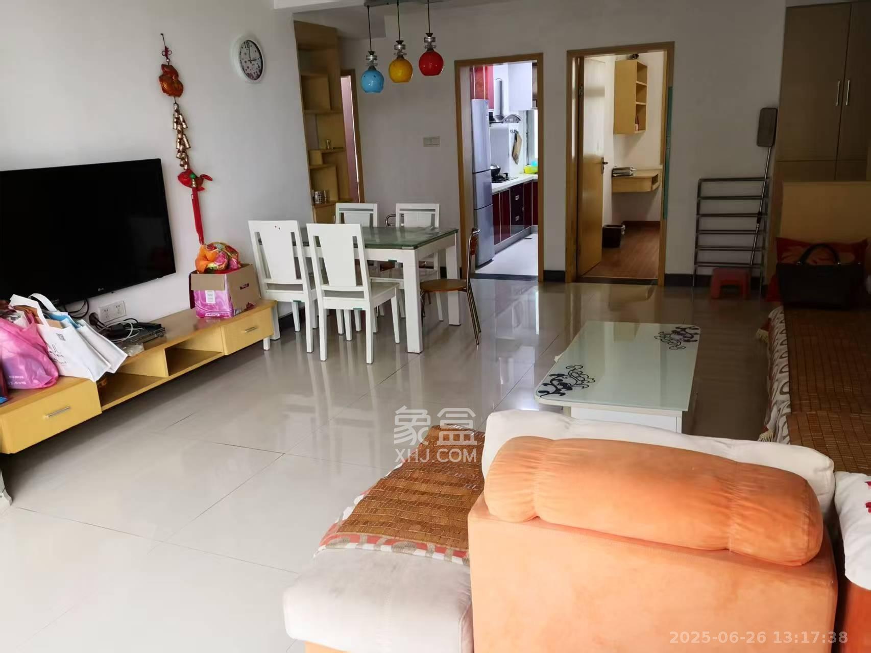 生活艺术城 3室2厅2卫 2100.0元/月 生活艺术城 3室2厅2卫 2100.0元/月室内图