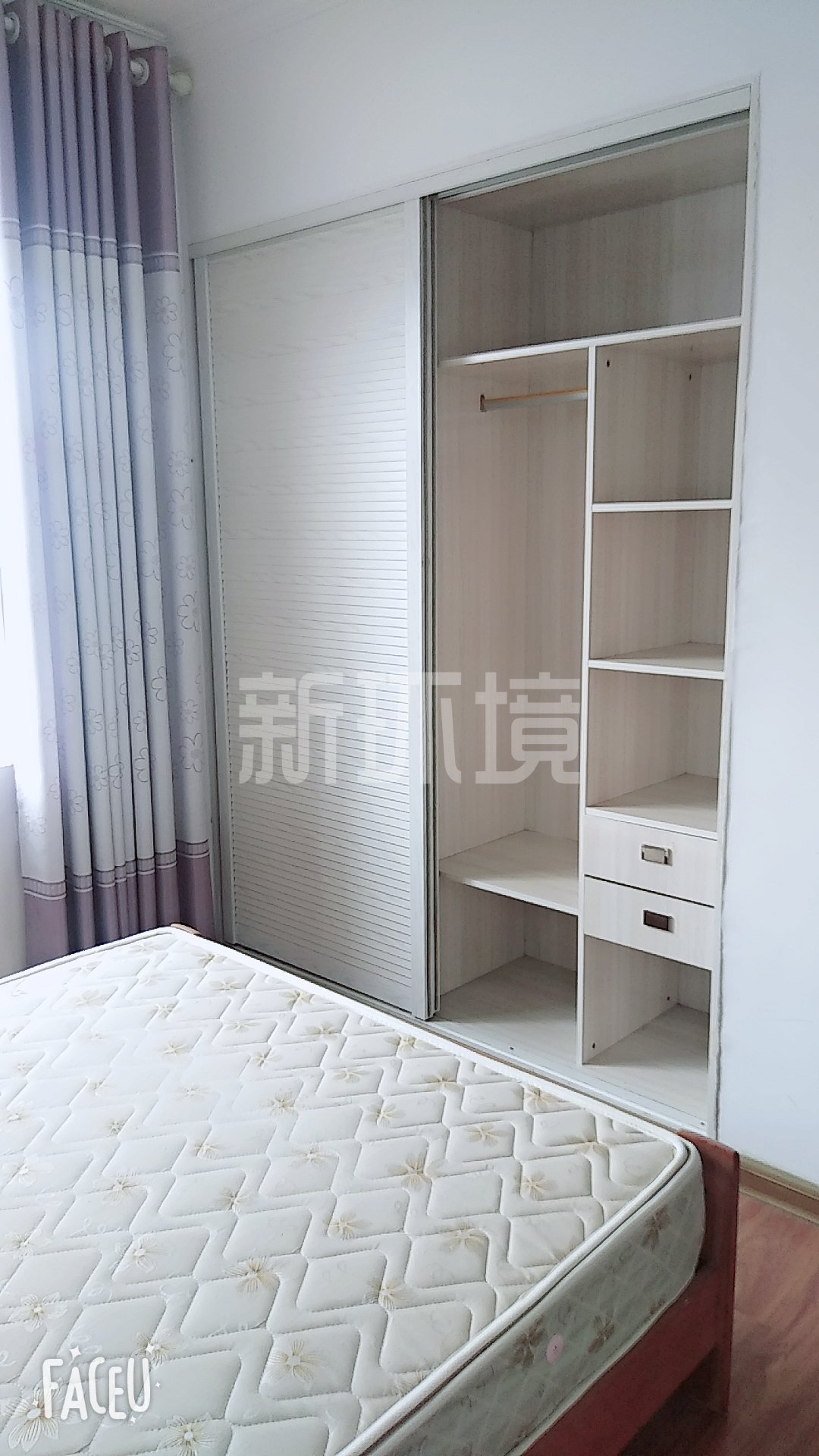 万和天琴  2室2厅1卫   48.80万客厅