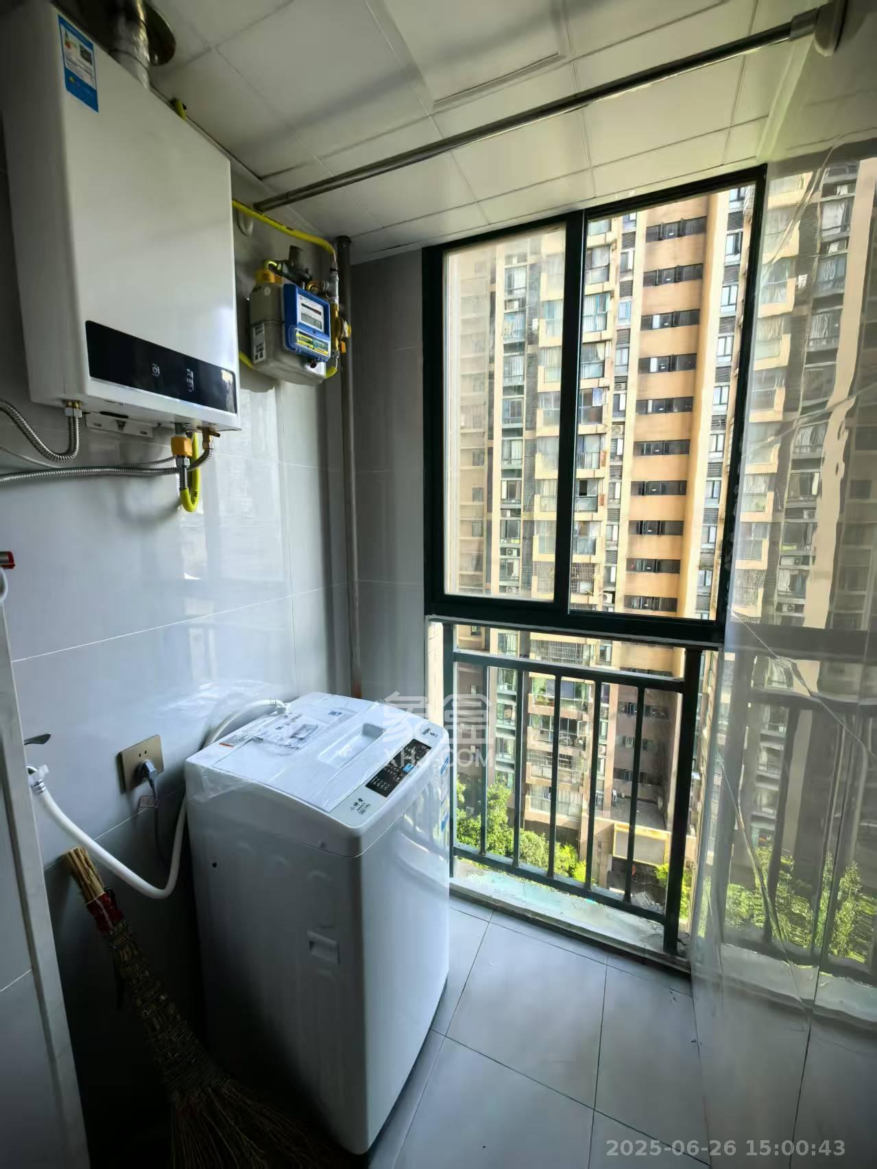 凯轩云顶 1室1厅1卫 1700.0元/月 凯轩云顶 1室1厅1卫 1700.0元/月室内图