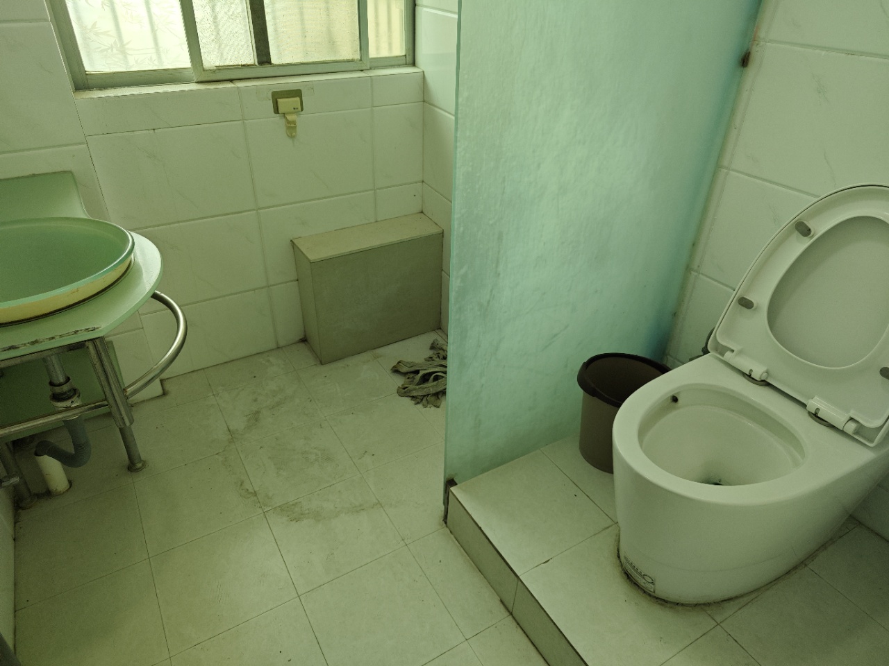 宝庆花园 3室2厅2卫 2000.0元/月 宝庆花园 3室2厅2卫 2000.0元/月室内图