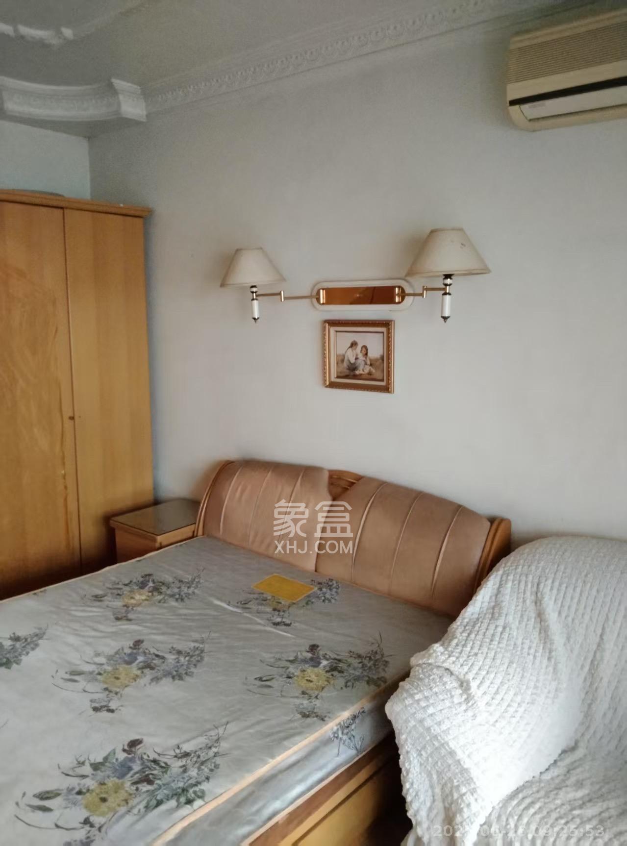 公交园小区（公交新村）  1室1厅1卫   800.00元/月室内图