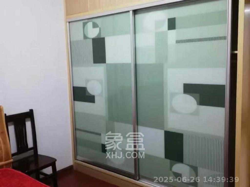 开源鑫景  2室1厅1卫    1700.0元/月室内图