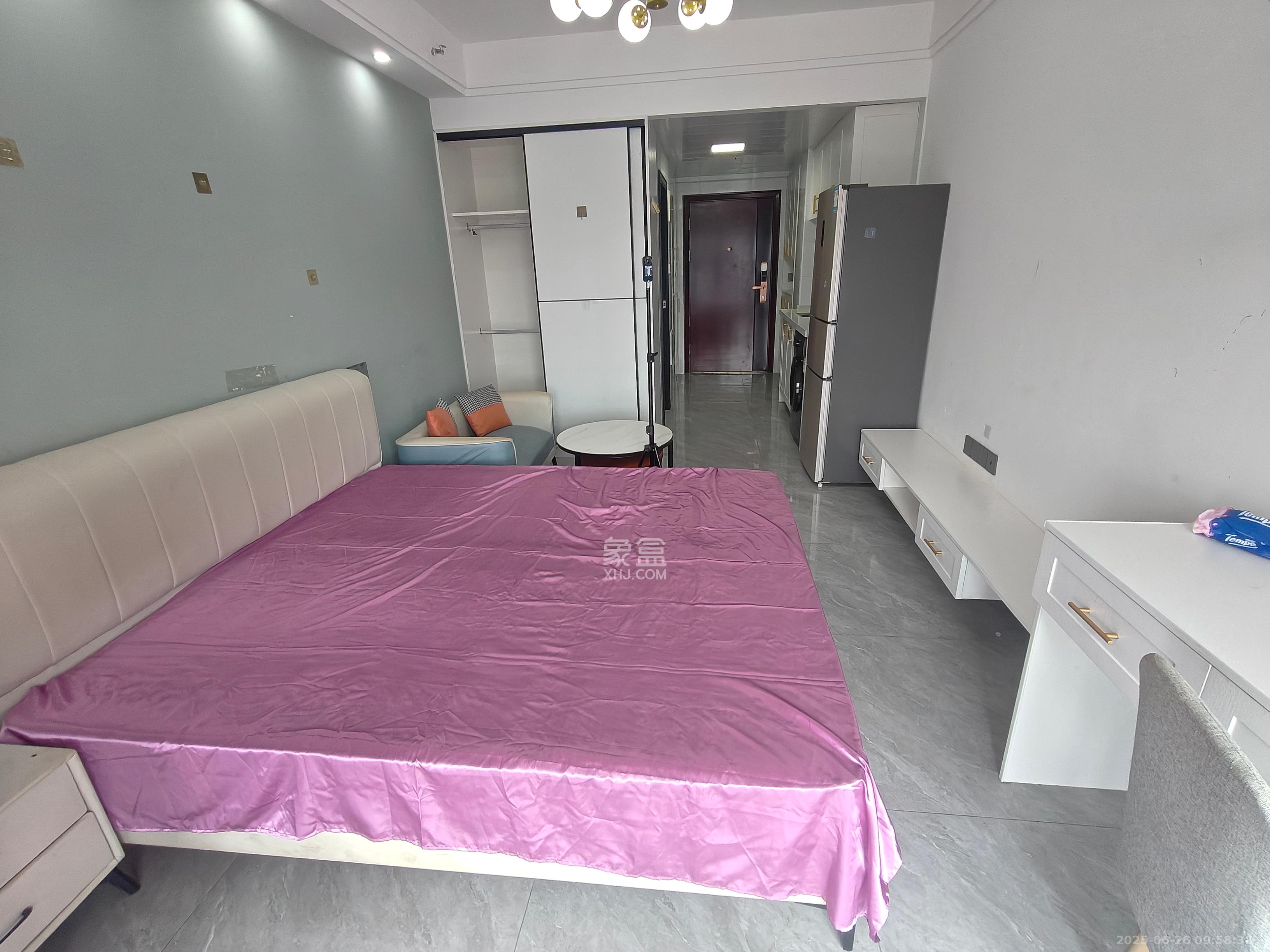 碧桂园印象  1室0厅0卫    1600.0元/月 碧桂园印象  1室0厅0卫    1600.0元/月室内图1