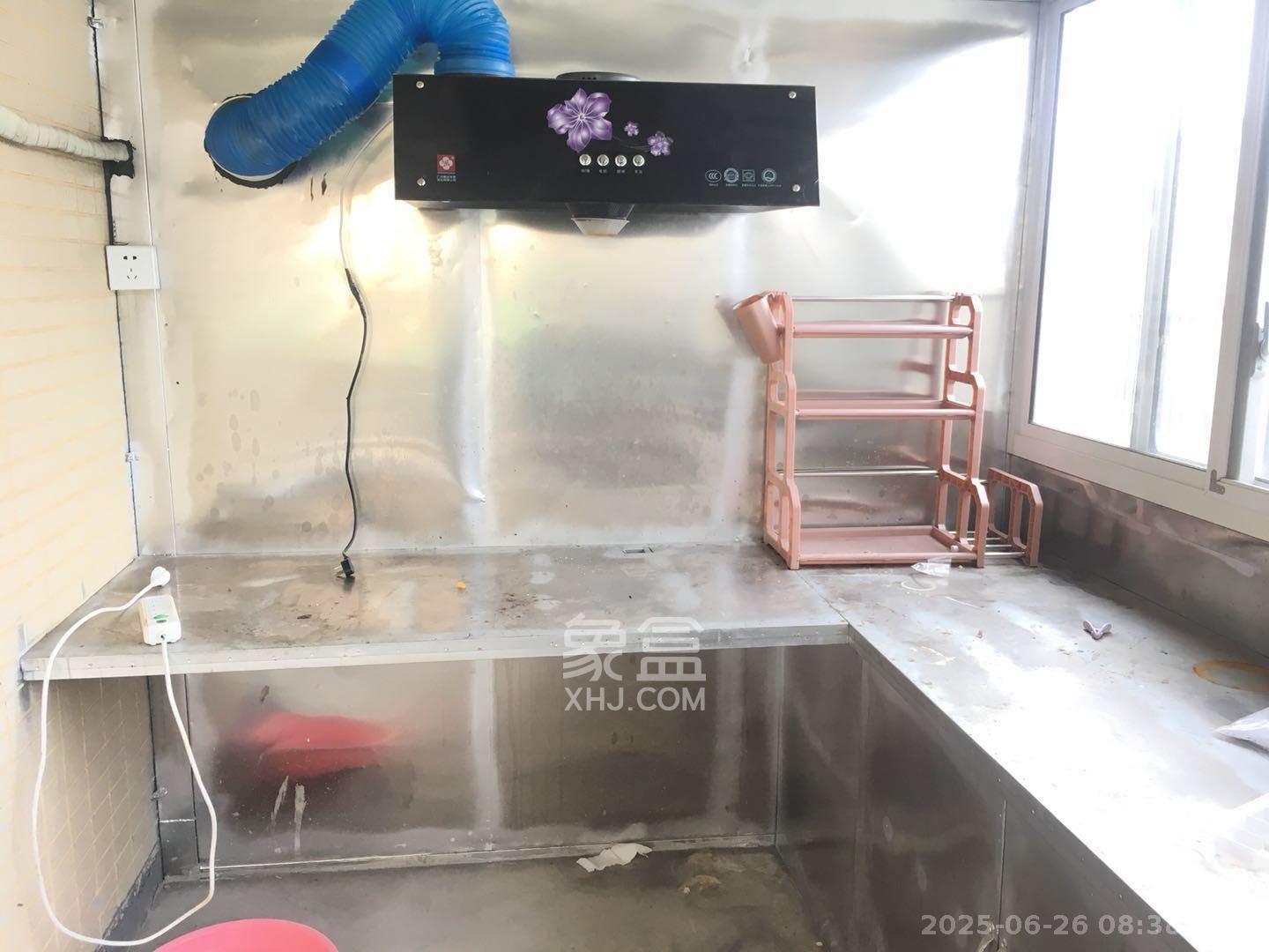 保利麓谷林语C区  2室2厅0卫    1200.0元/月室内图