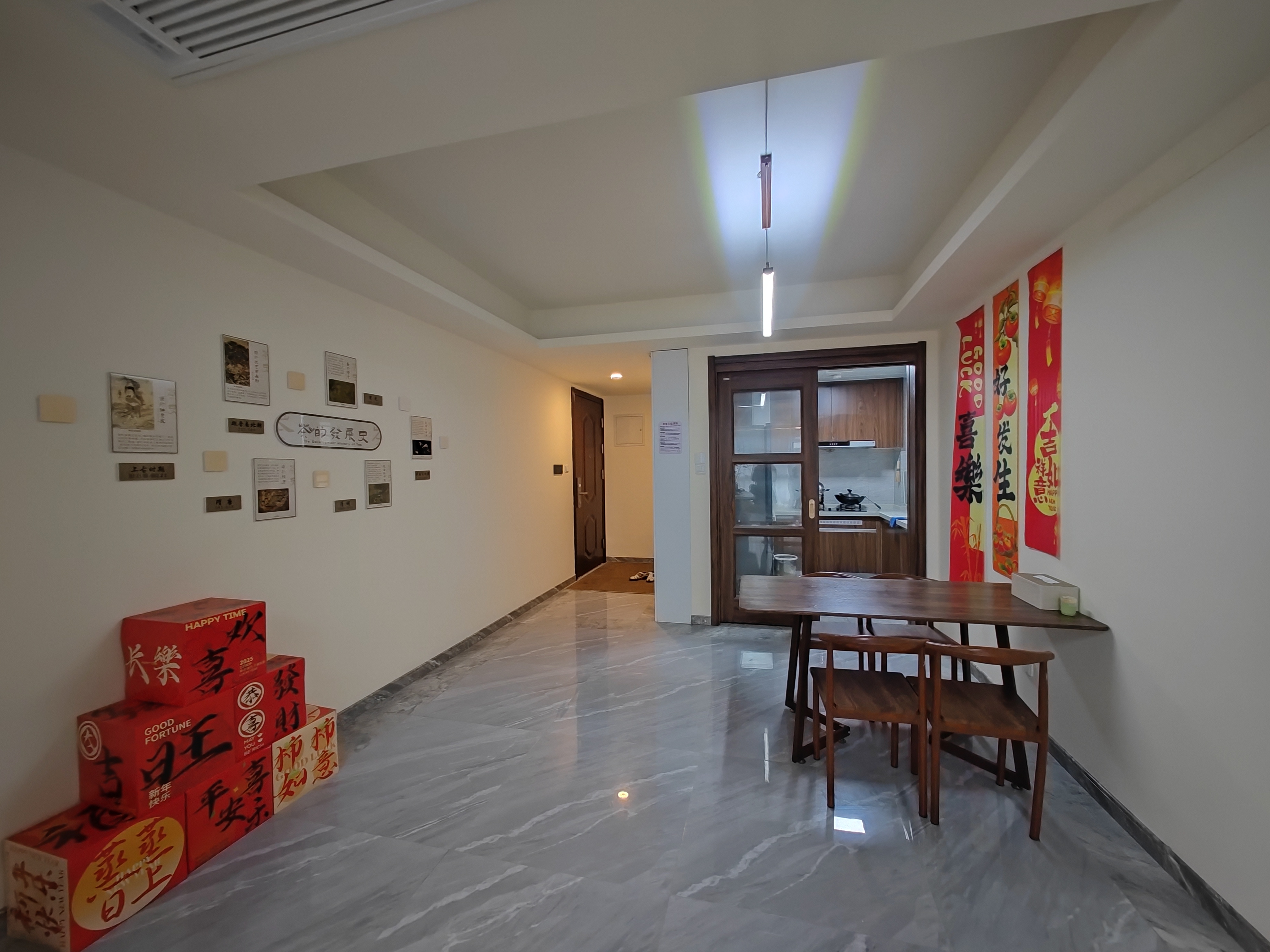 碧桂园翘楚棠 4室2厅2卫 3000.0元/月 碧桂园翘楚棠 4室2厅2卫 3000.0元/月室内图