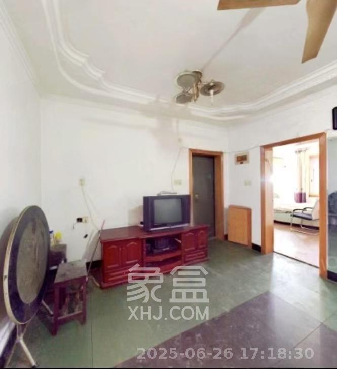 东风路汽电宿舍（东风路三条巷/四条巷）  2室1厅1卫   1300.00元/月室内图