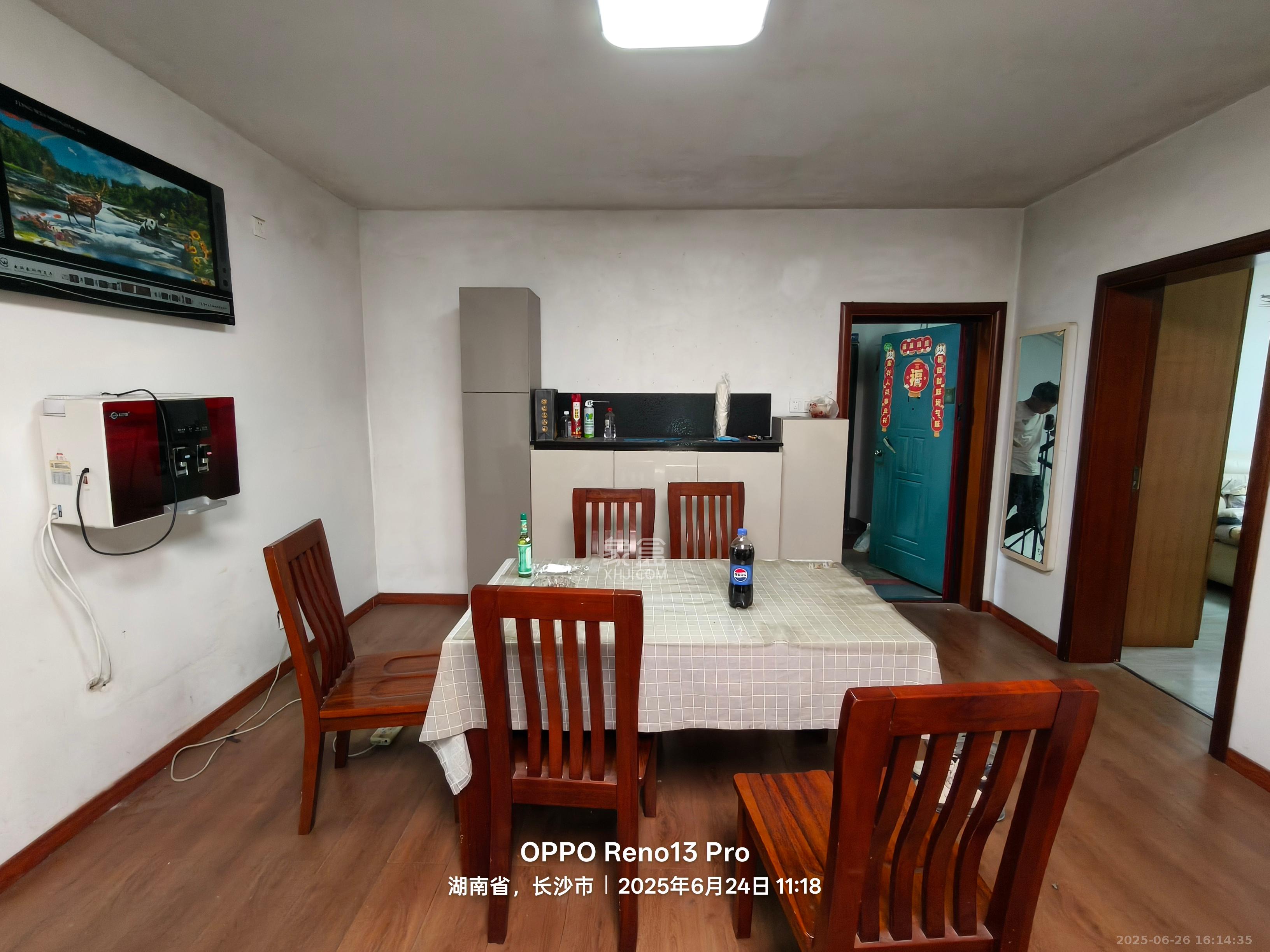 友谊小区公寓楼  3室2厅2卫    2500.0元/月室内图