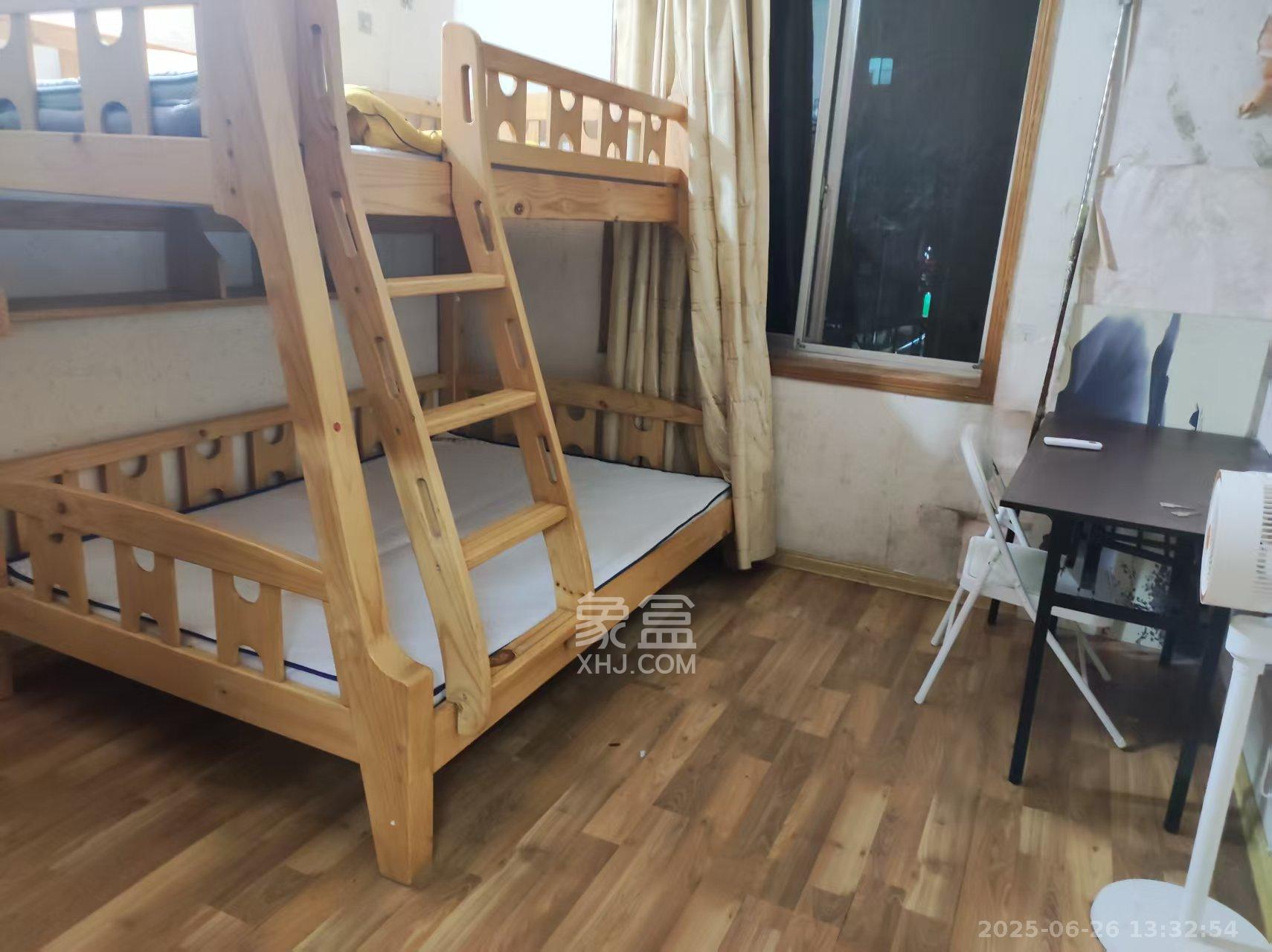 狮子山二片  1室1厅1卫    1200.0元/月 狮子山二片  1室1厅1卫    1200.0元/月