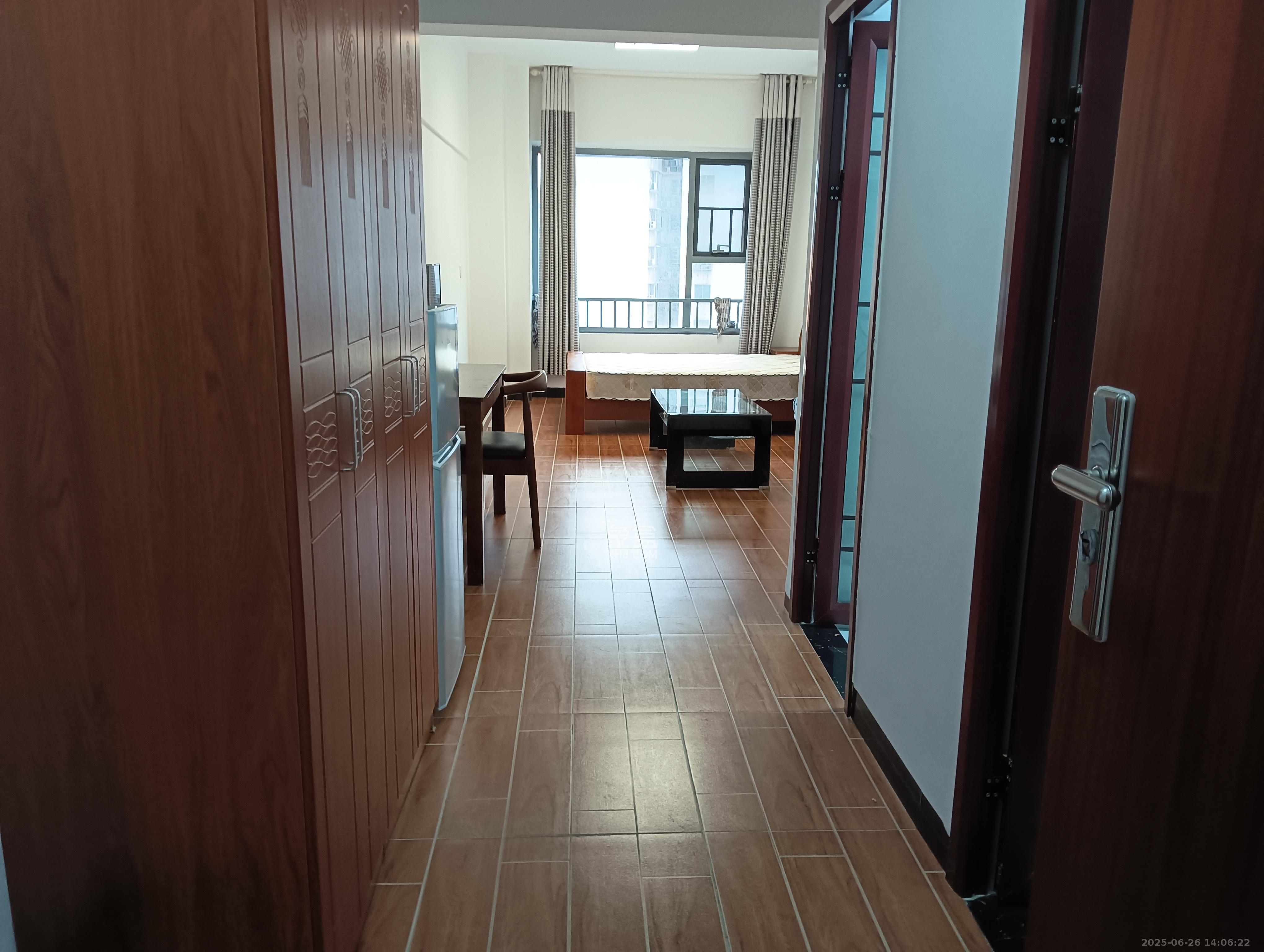 东怡外国（南湖一号)  1室0厅1卫    1800.0元/月室内图