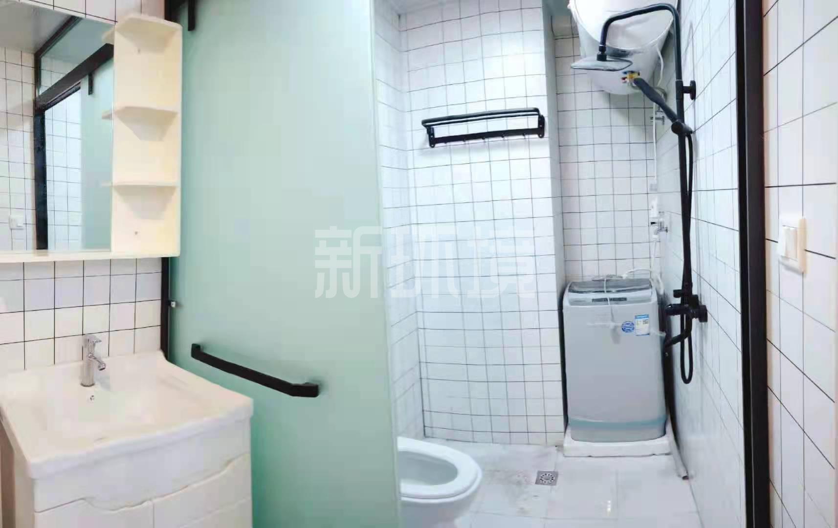 东方曼哈顿  1室1厅1卫   1300.00元/月室内图
