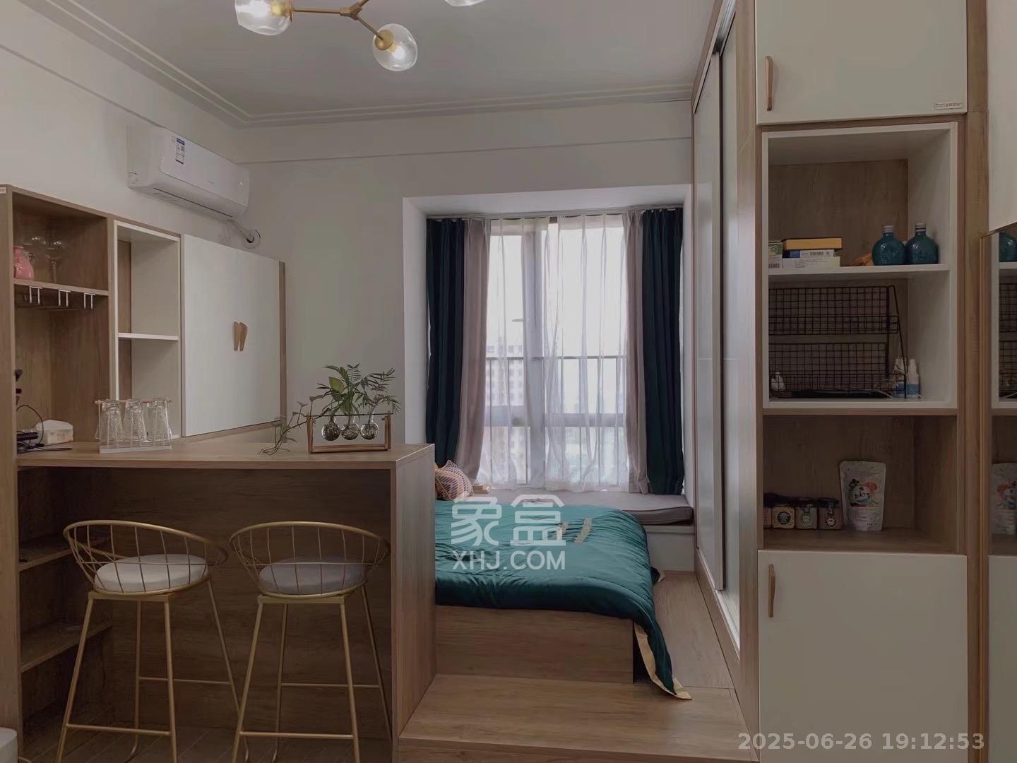 中海国际二期  1室1厅1卫    1200.0元/月室内图