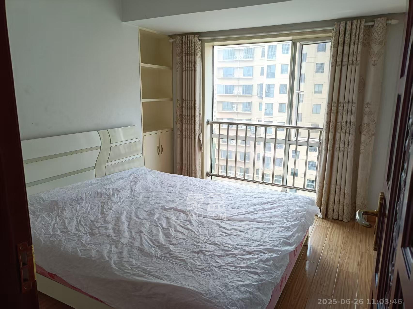 森林公园壹号(森林雅苑) 4室2厅2卫 2200.0元/月 森林公园壹号(森林雅苑) 4室2厅2卫 2200.0元/月室内图