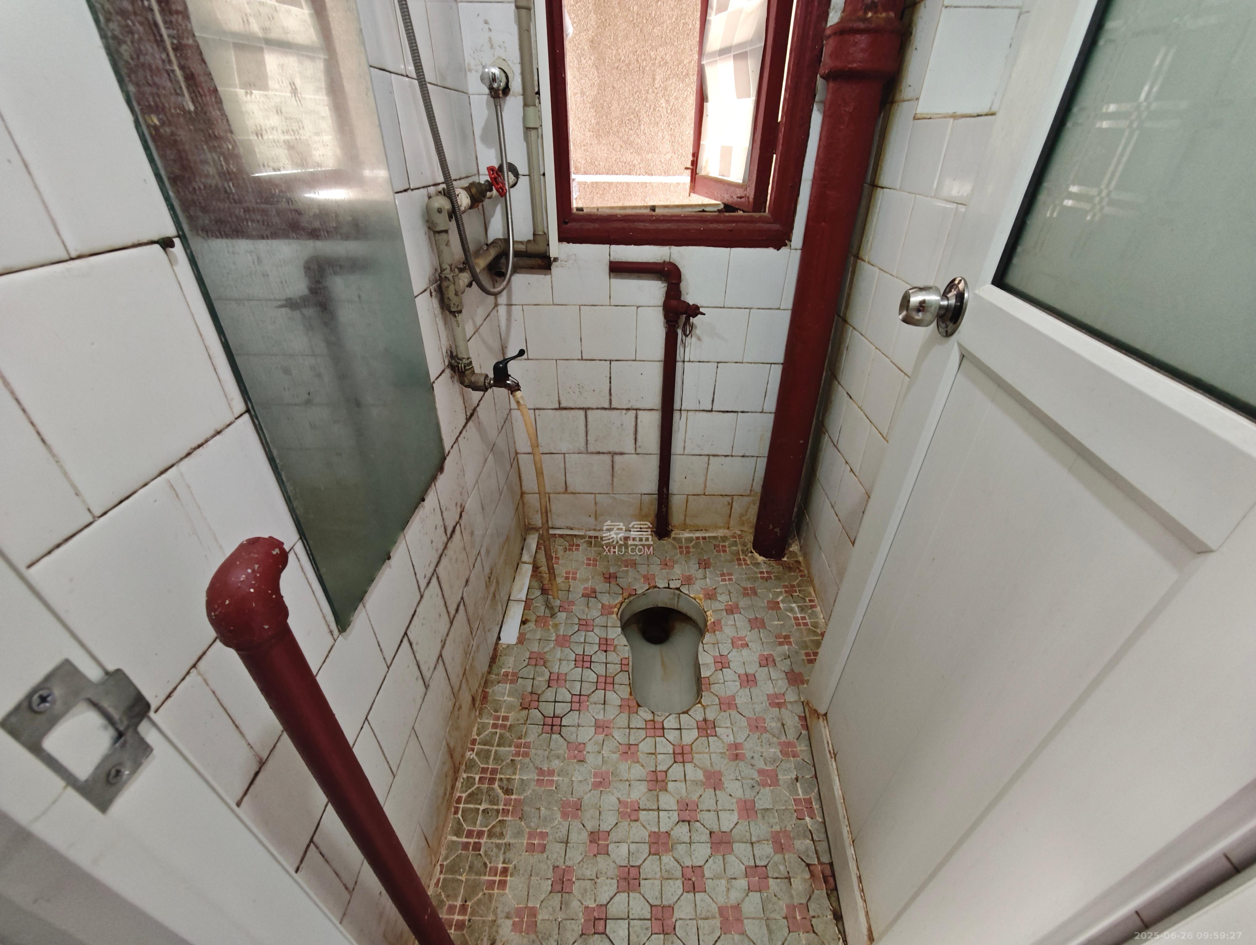 东风一村社区房(王家垅) 2室1厅1卫 1000.0元/月 东风一村社区房(王家垅) 2室1厅1卫 1000.0元/月室内图