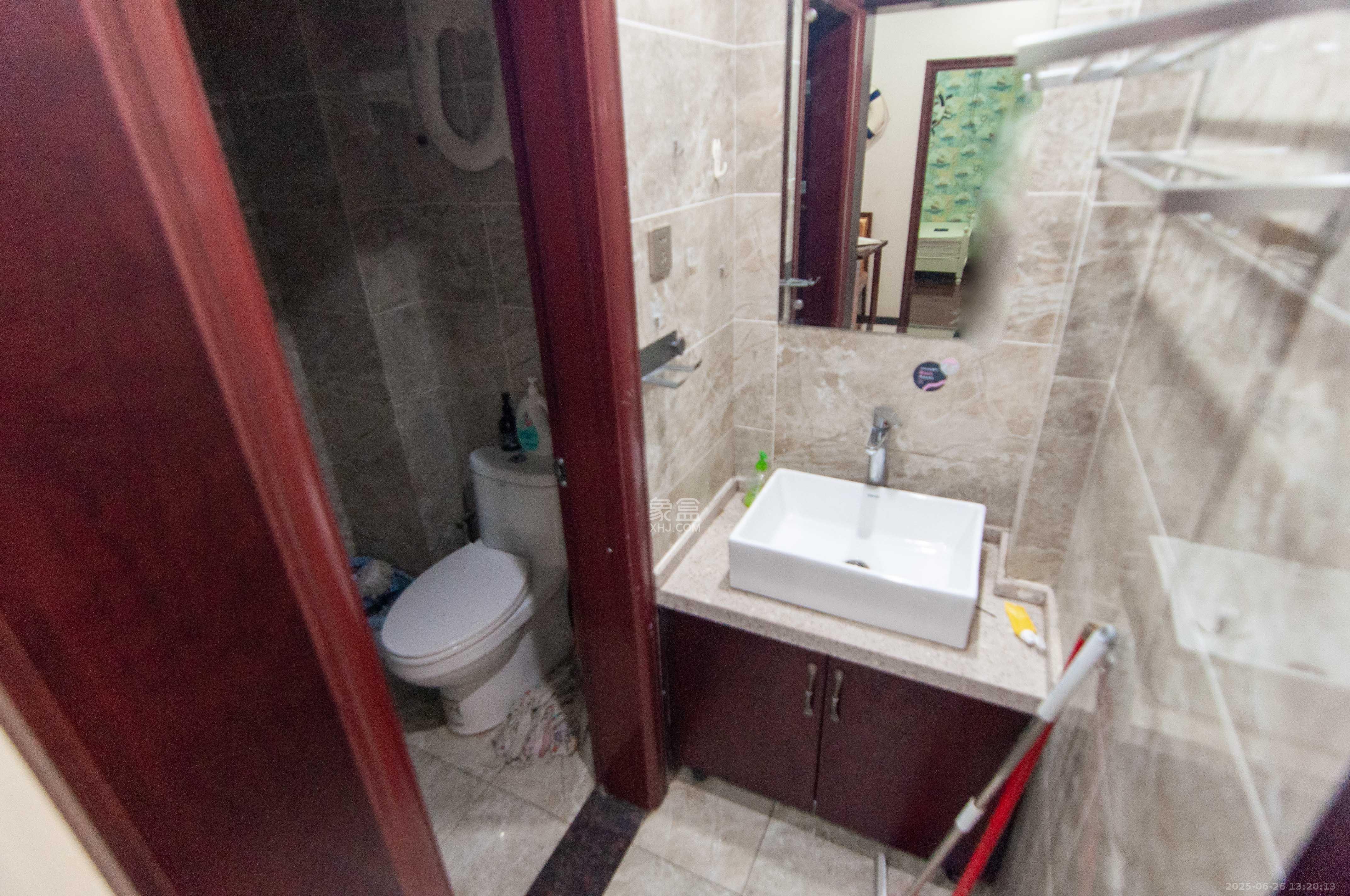 君康家园(梅溪湖七喜街) 2室2厅1卫 110.0万 君康家园(梅溪湖七喜街) 2室2厅1卫 110.0万卫生间