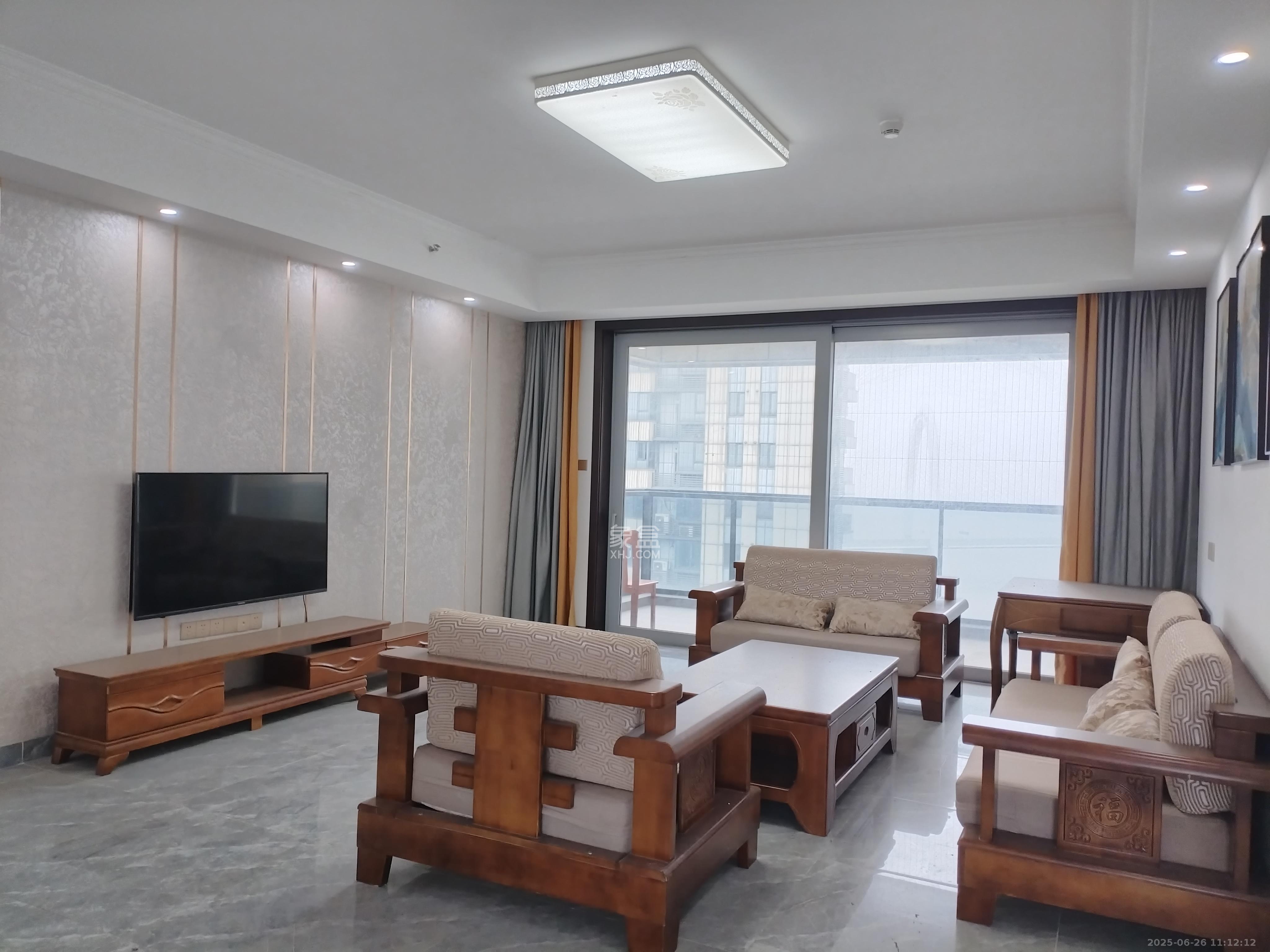 湘江壹号一二三期(创远湘江壹号) 4室2厅3卫 5500.0元/月 湘江壹号一二三期(创远湘江壹号) 4室2厅3卫 5500.0元/月室内图