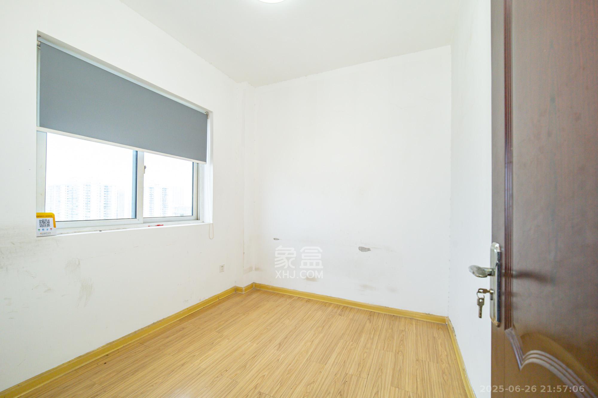 时代星空 3室2厅2卫 50.0万 时代星空 3室2厅2卫 50.0万卧室