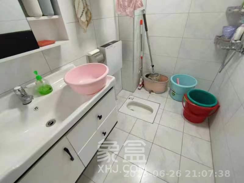 天元涉外景园C区  3室2厅2卫   3000.00元/月室内图