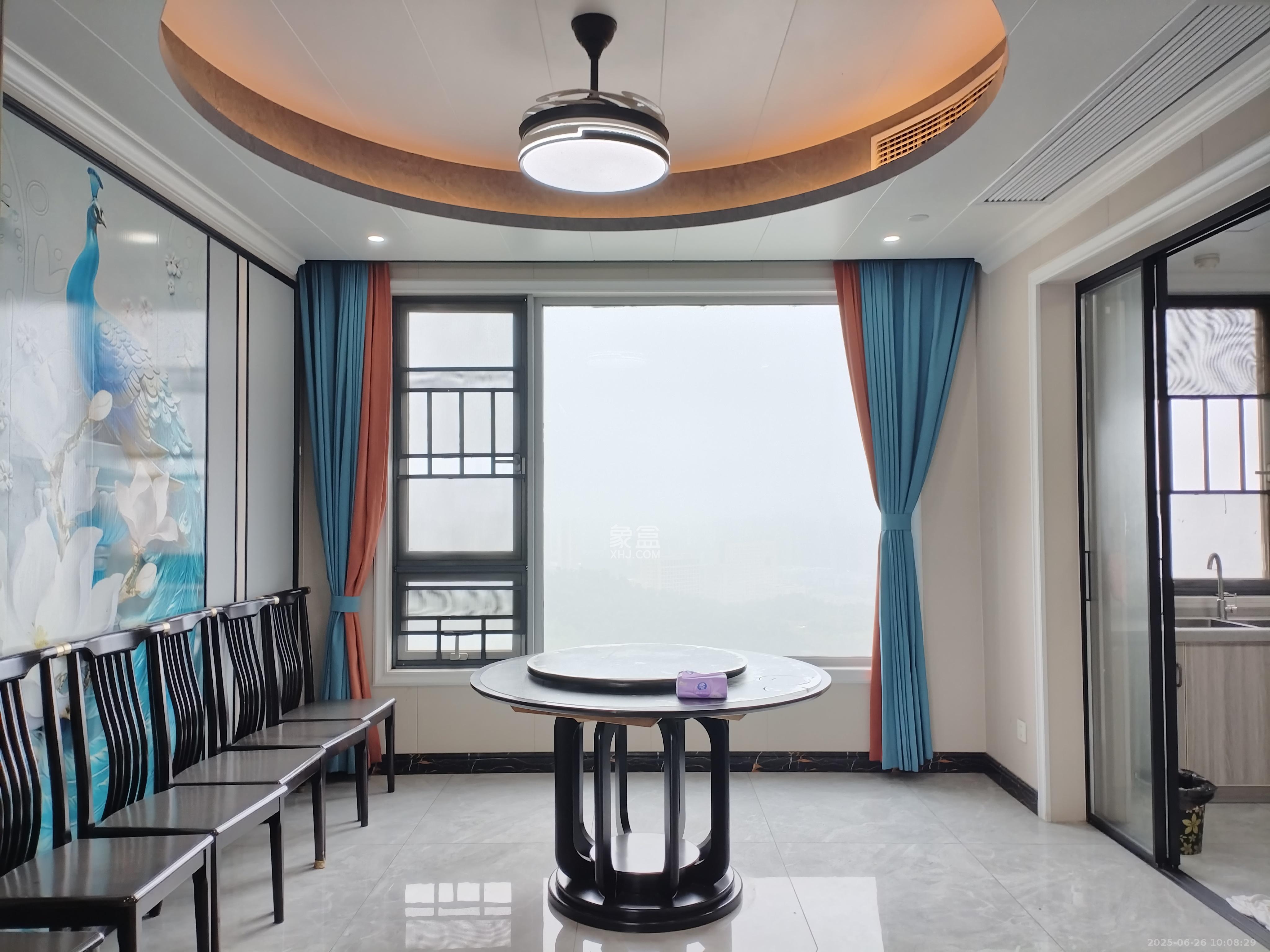 湘江壹号一二三期(创远湘江壹号) 4室2厅3卫 6300.0元/月 湘江壹号一二三期(创远湘江壹号) 4室2厅3卫 6300.0元/月室内图