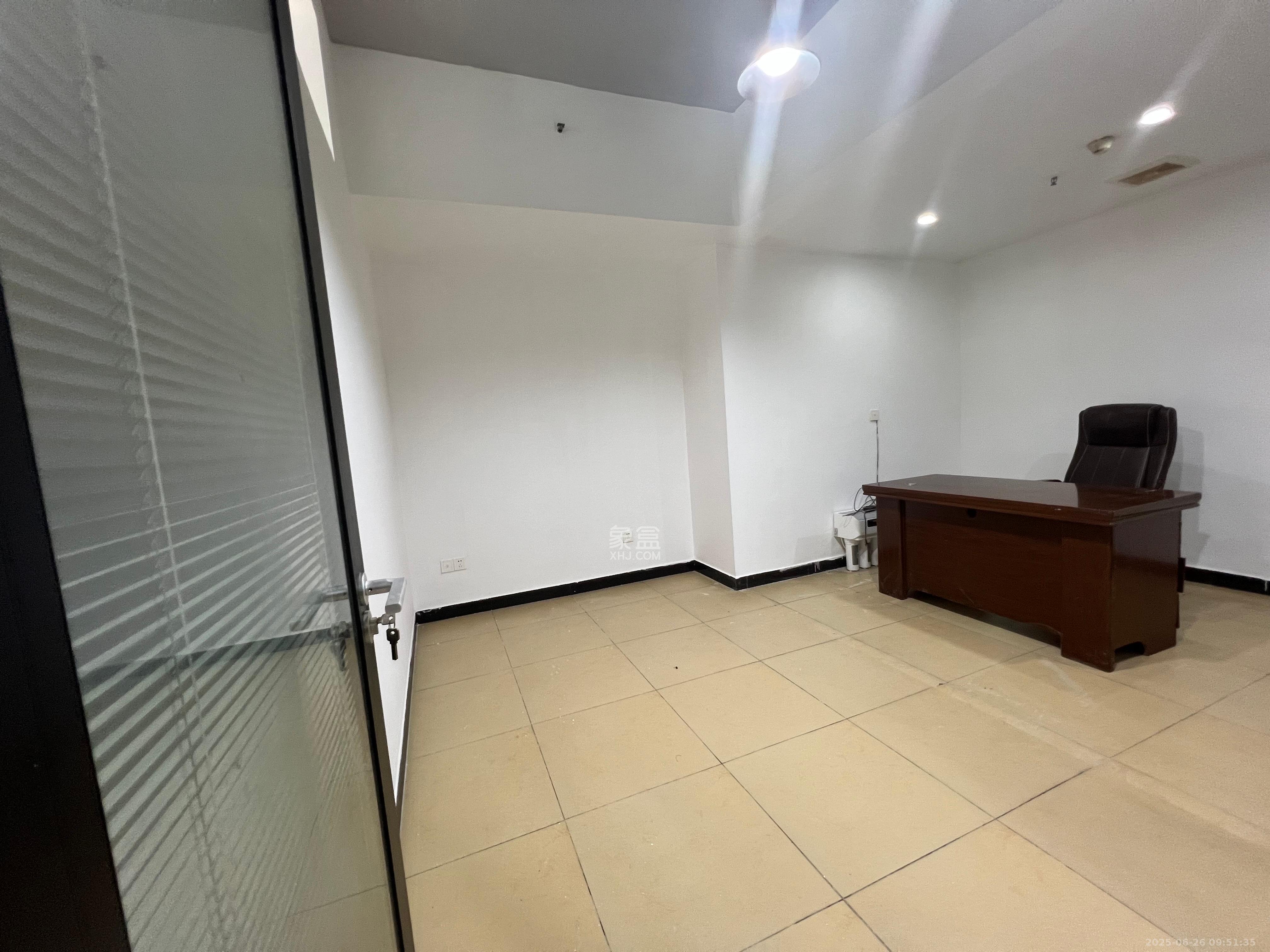 铭诚摩根  3室1厅0卫    5500.0元/月 铭诚摩根  3室1厅0卫    5500.0元/月室内图