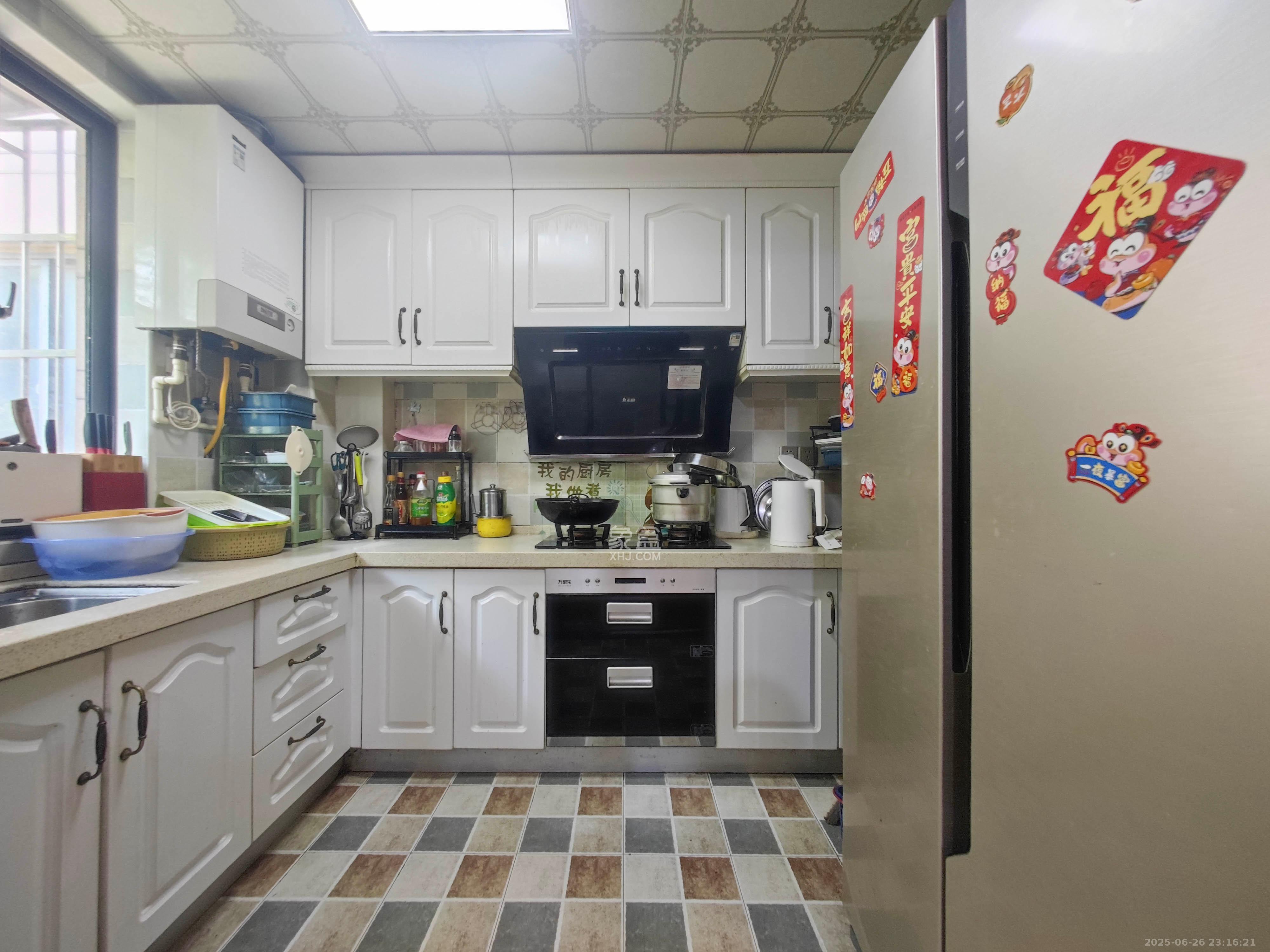 鑫天御景湾 4室2厅2卫 110.0万 鑫天御景湾 4室2厅2卫 110.0万其他