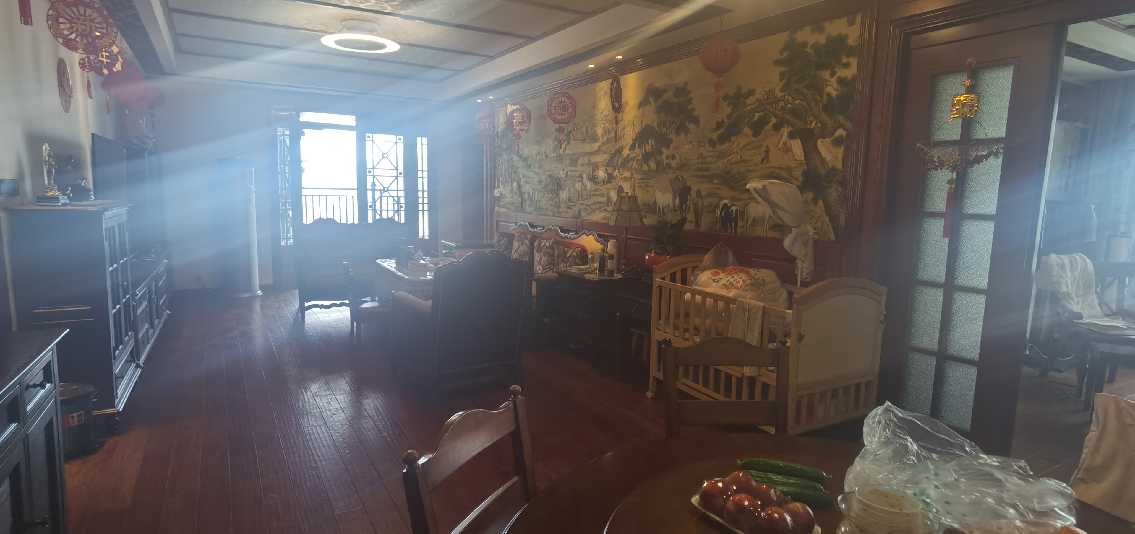 和兴苑(娄底市市场监督管理局)  5室2厅2卫   148.00万