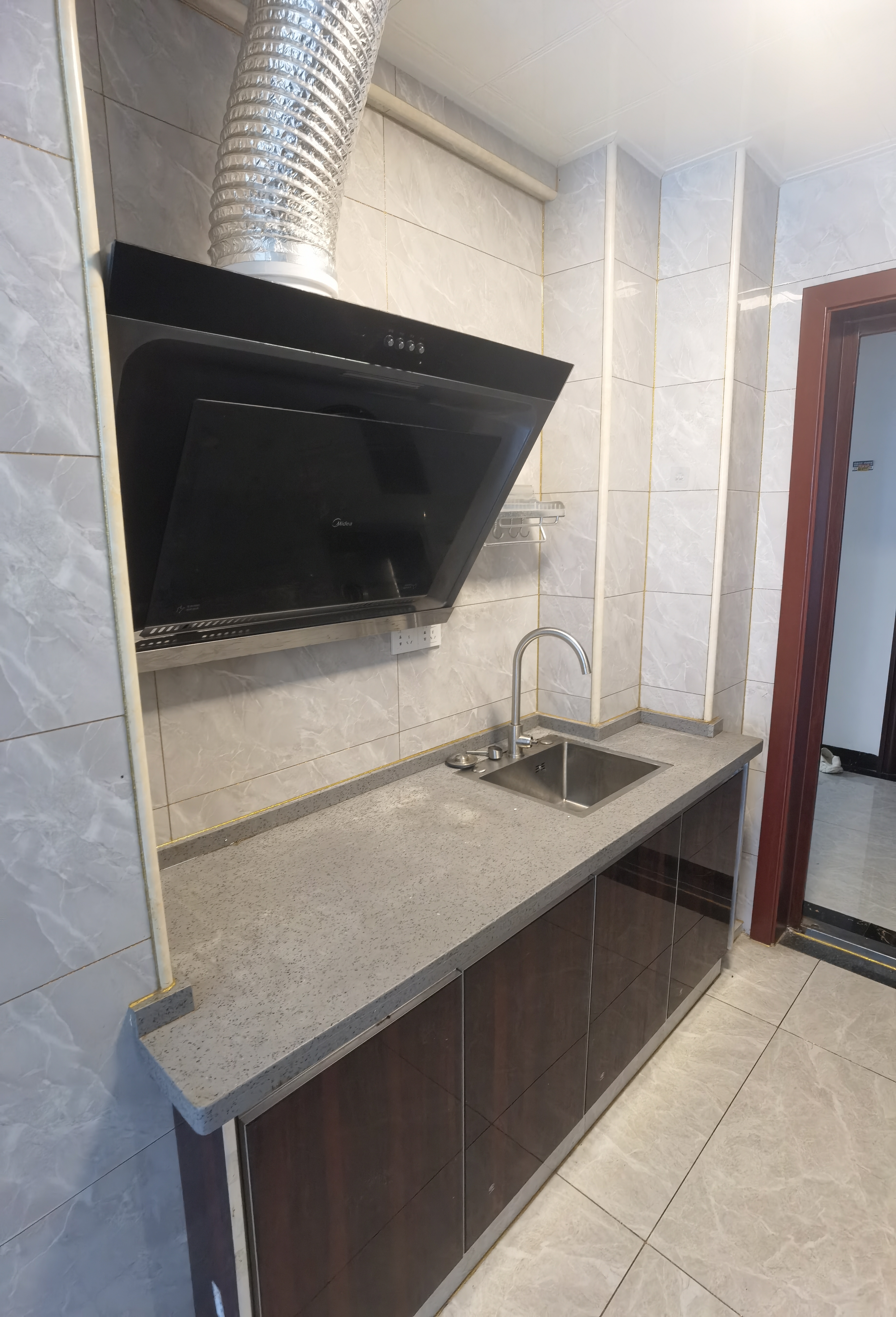 皇城御园 1室1厅1卫 800.0元/月 皇城御园 1室1厅1卫 800.0元/月室内图