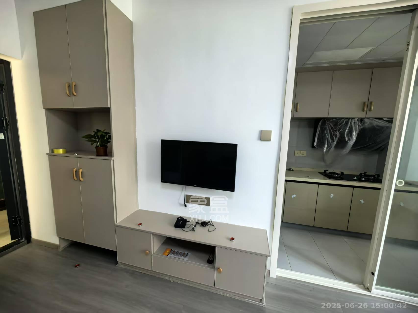 凯轩云顶 1室1厅1卫 1700.0元/月 凯轩云顶 1室1厅1卫 1700.0元/月室内图