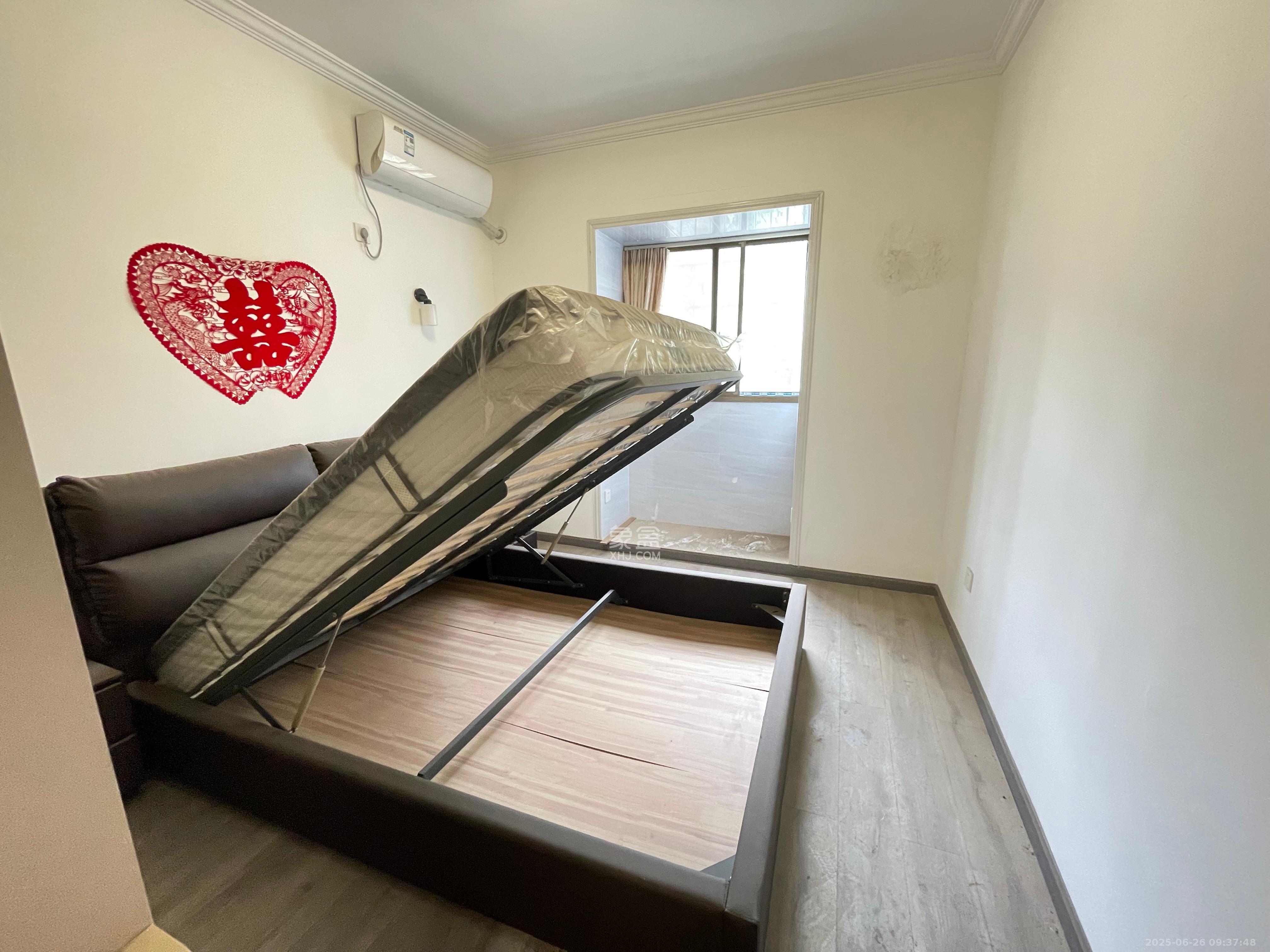 中建五局信和苑四区  2室2厅1卫   1500.00元/月室内图